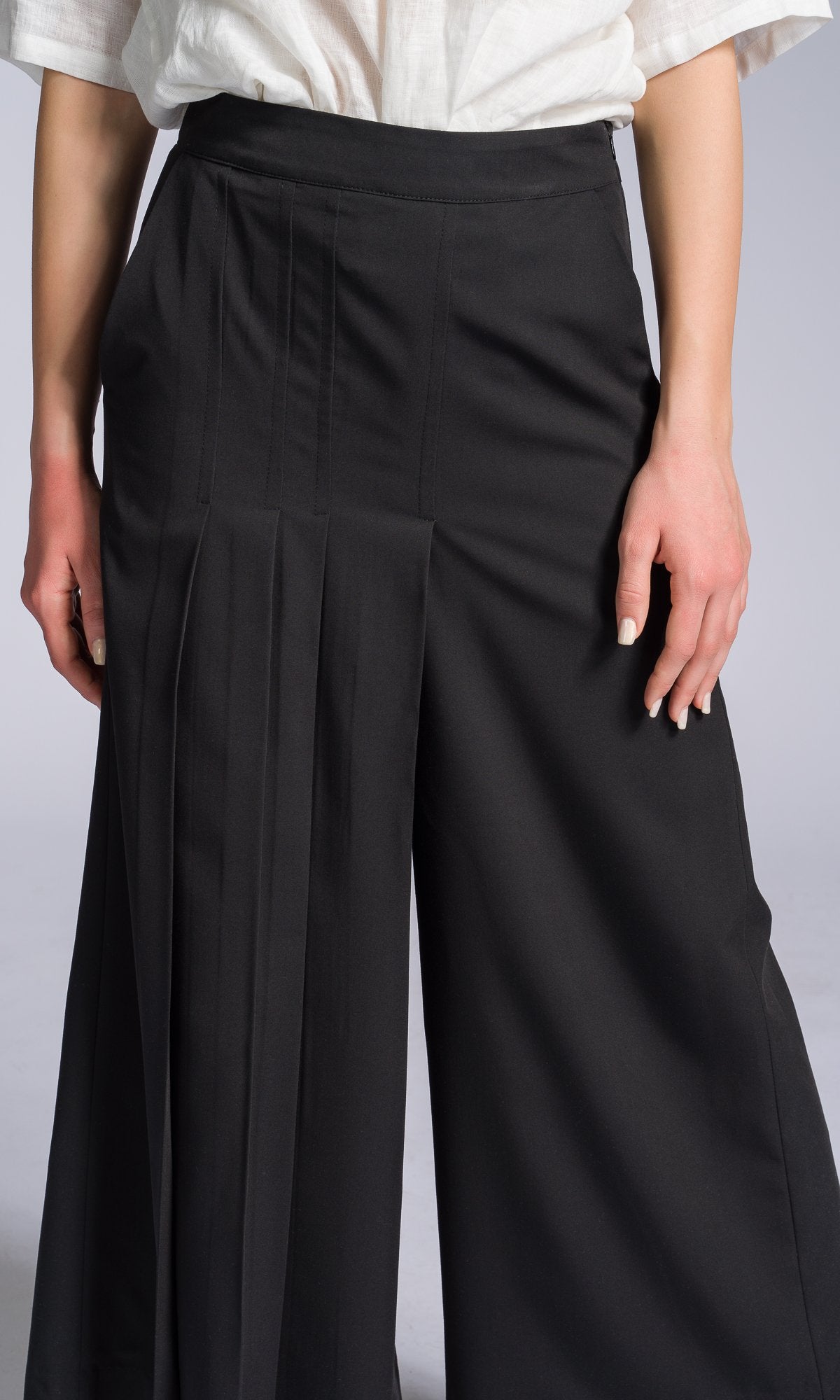 Wide Leg Pants with Front Pleat - AAKASHA