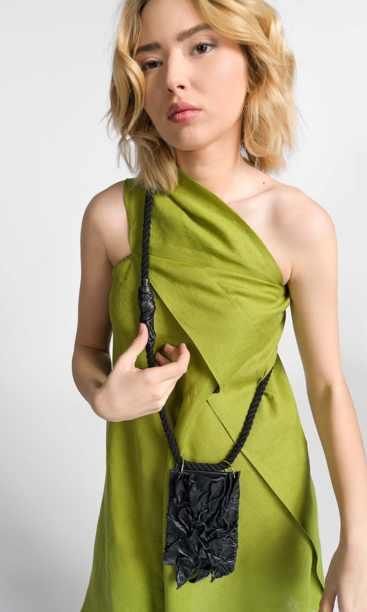 Étui de téléphone en cuir froissé