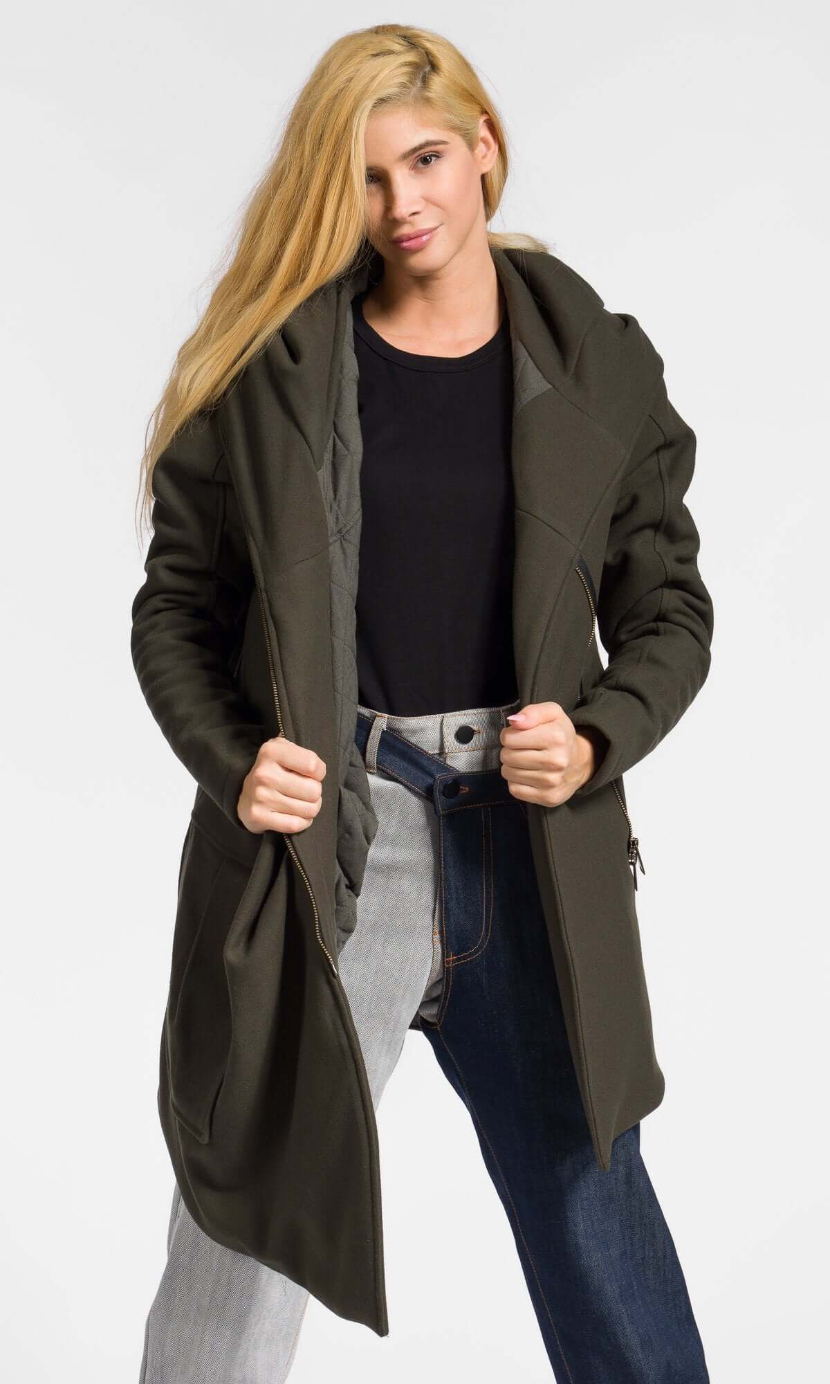 Manteau asymétrique audacieux à capuche en cachemire A07198