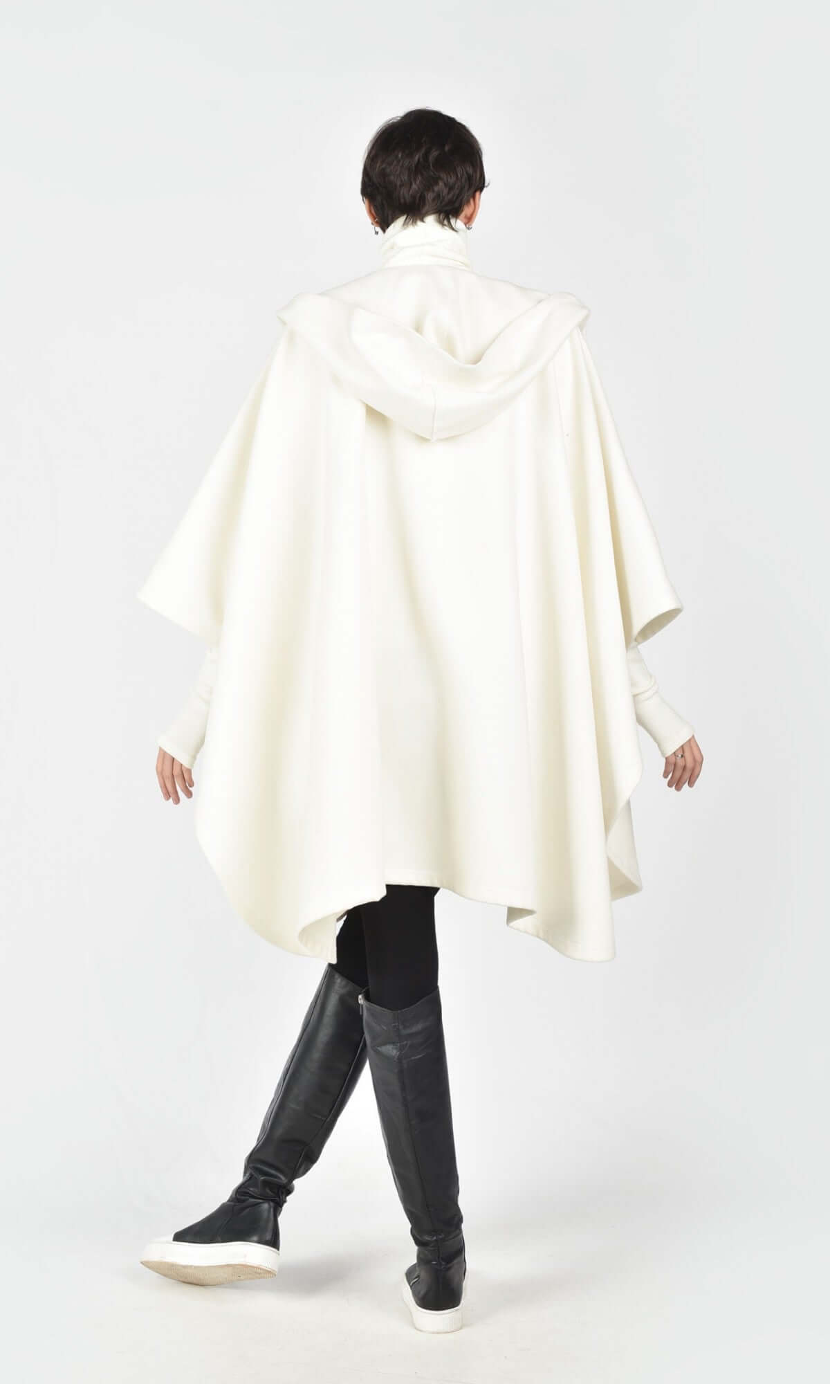 Manteau poncho à capuche en cachemire