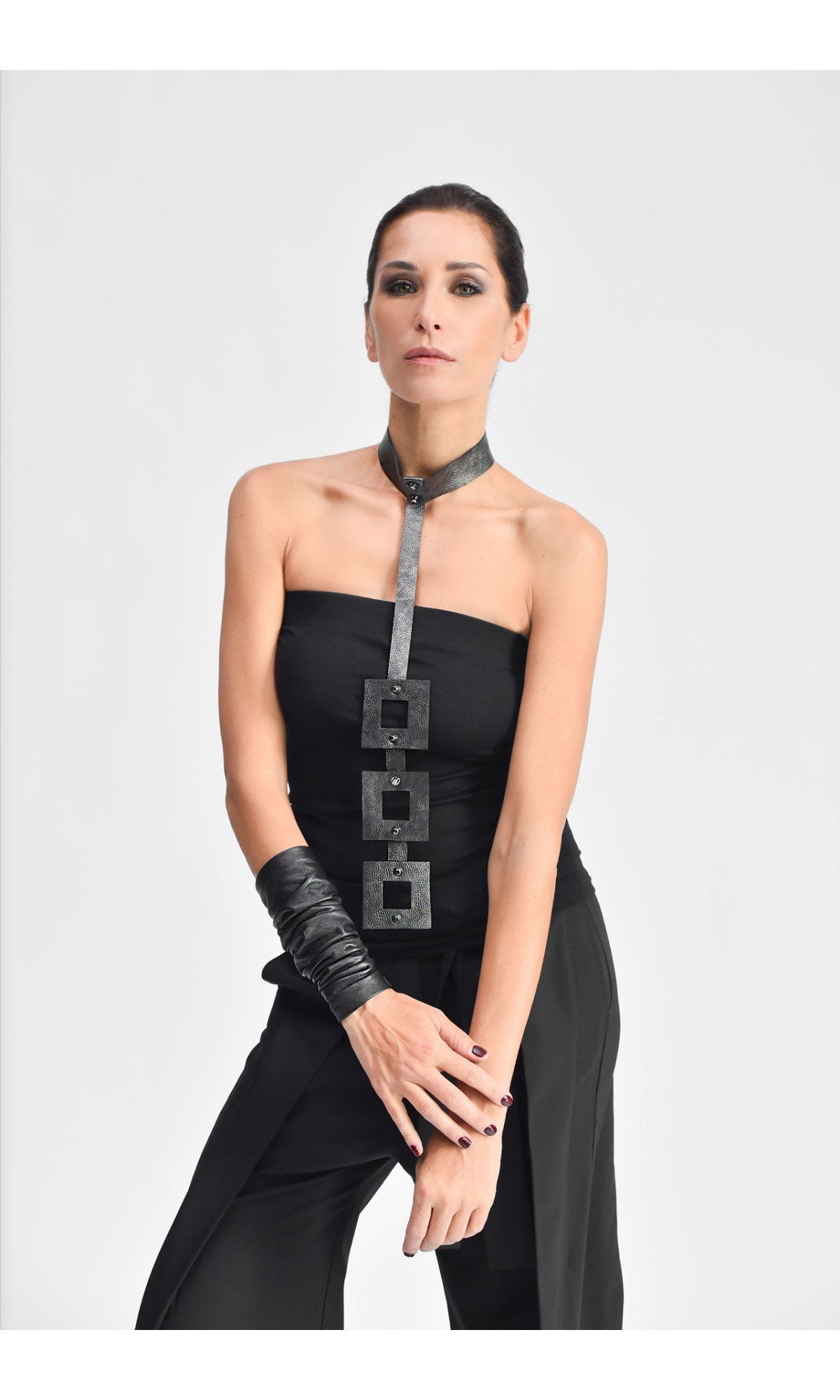 Trendige geometrische Choker-Halskette