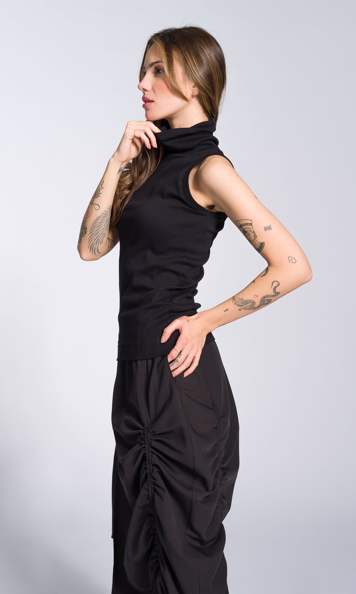 Sleeveless Turtleneck Top - AAKASHA