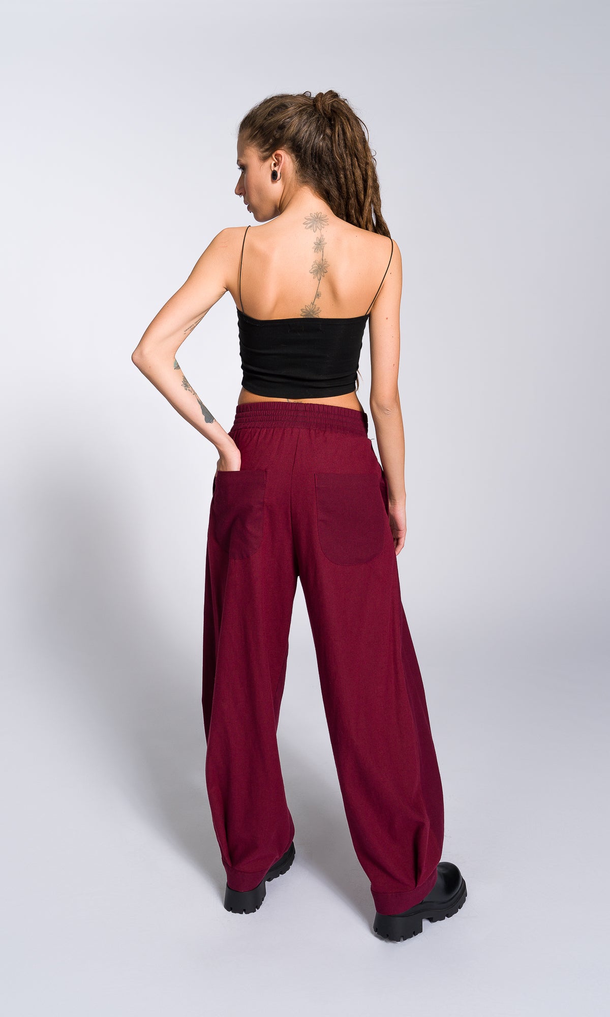 Linen Tuck Pants - AAKASHA