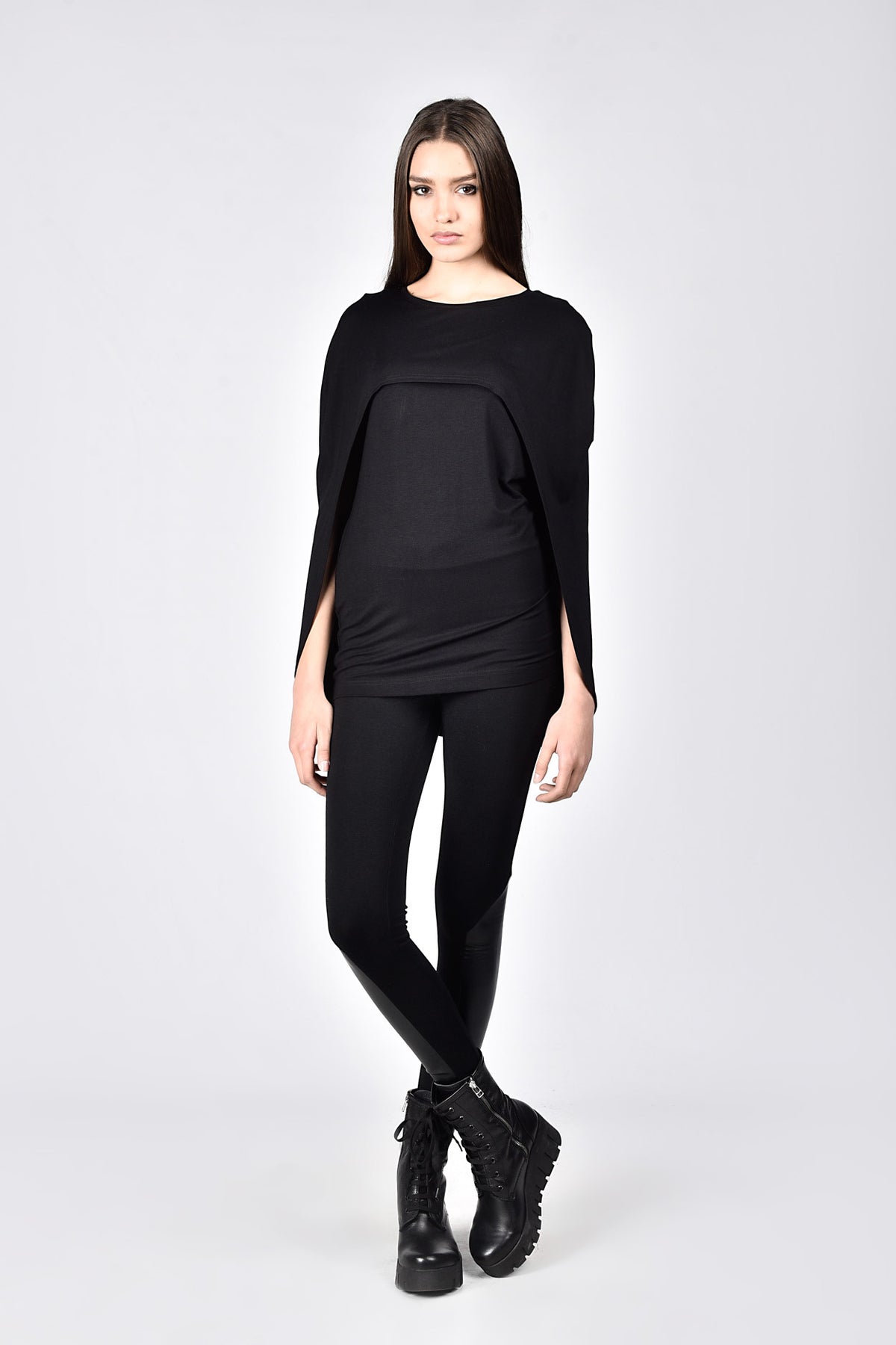 Top cape noir en viscose - Blouse à manches fendues, top de soirée