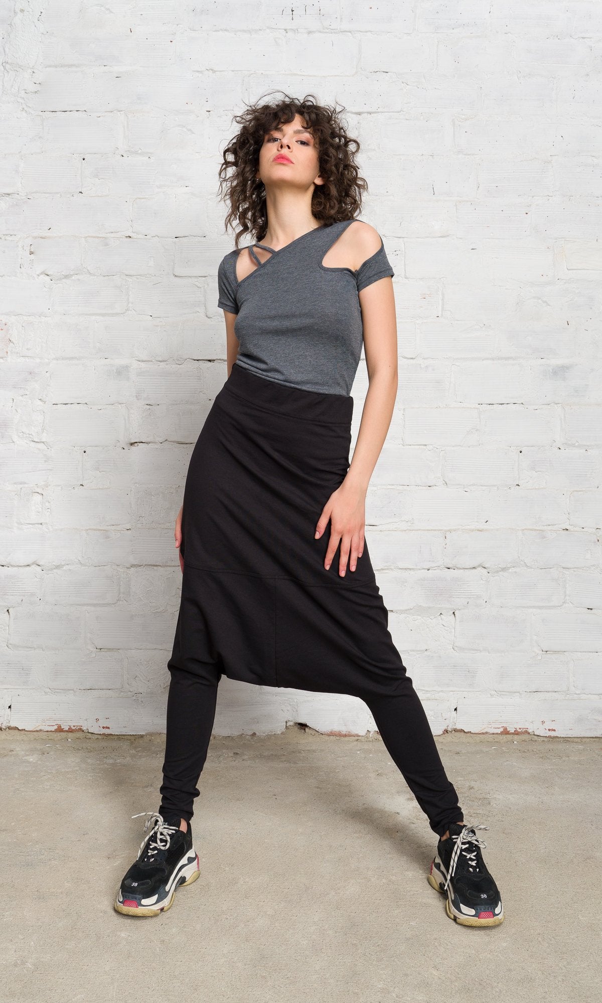 low drop crotch pants