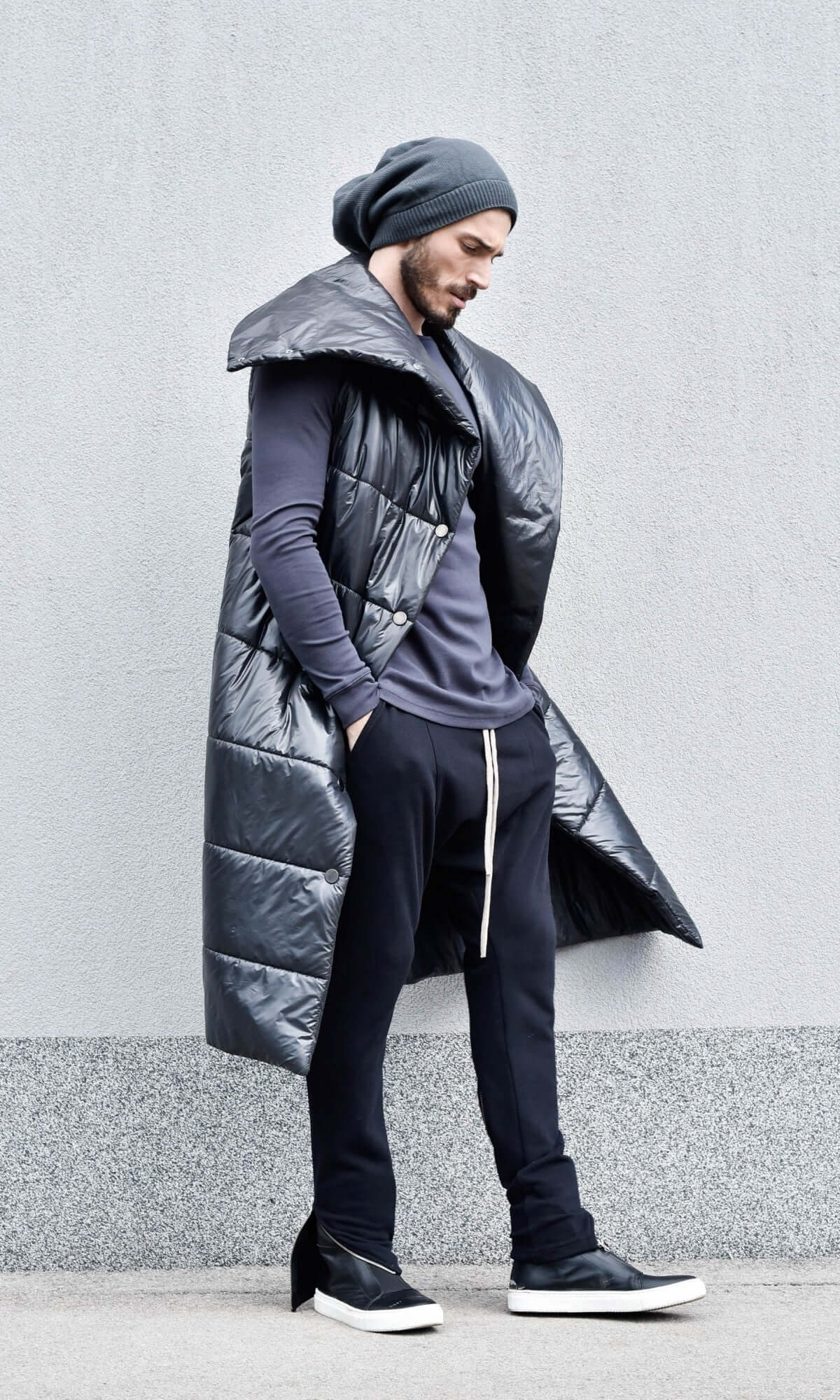 Gilet lungo trapuntato con bottoni