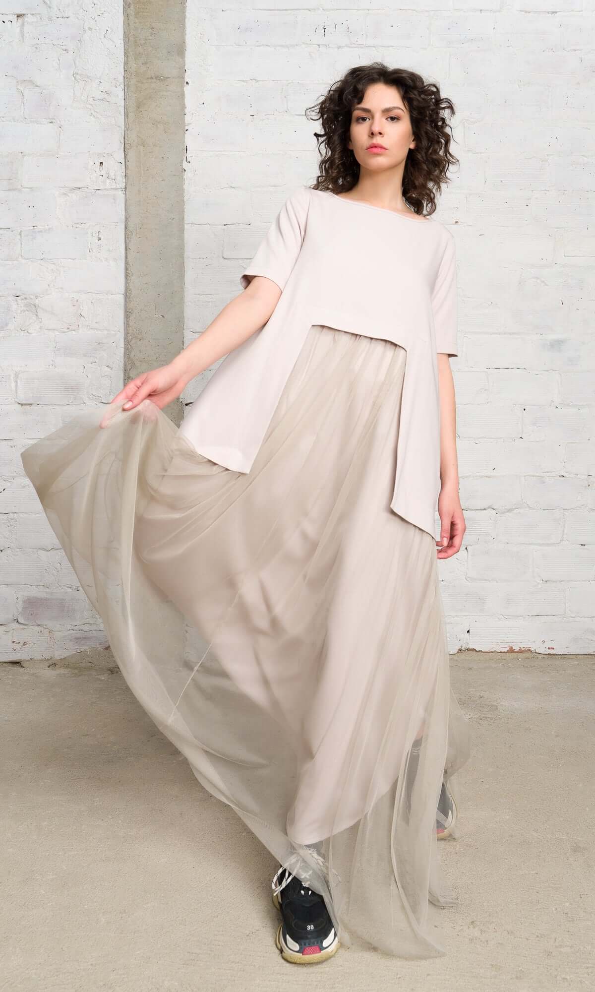 Robe longue en tulle