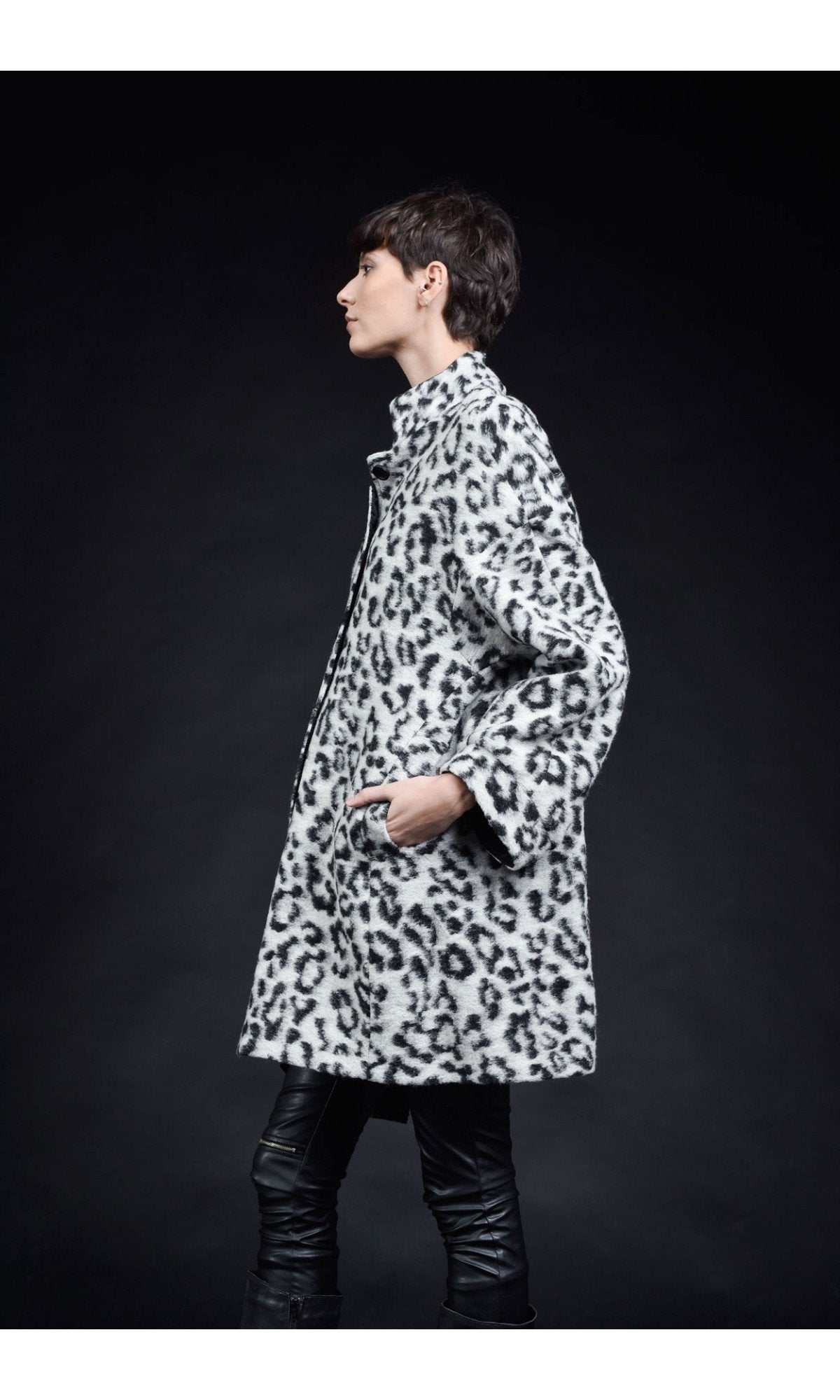Elegant Straight Wool Coat