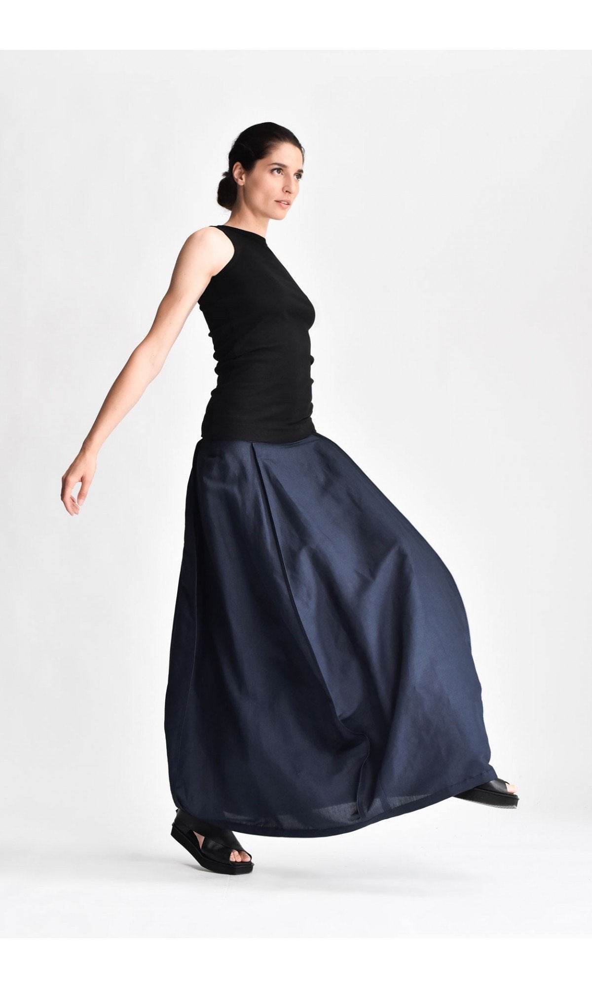 Linen Maxi Skirt - AAKASHA