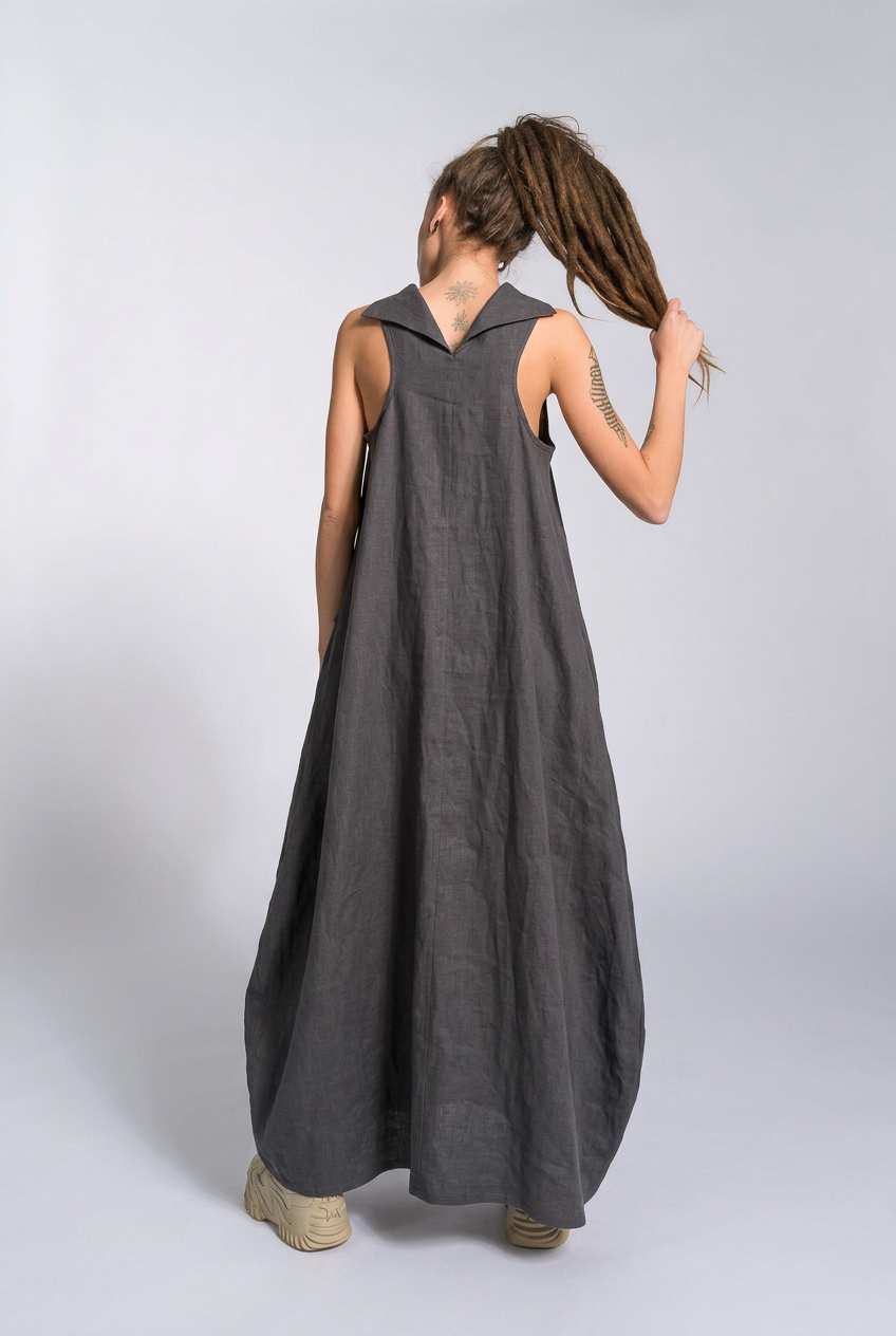 Leinen-Kokonkleid mit hohem Ausschnitt