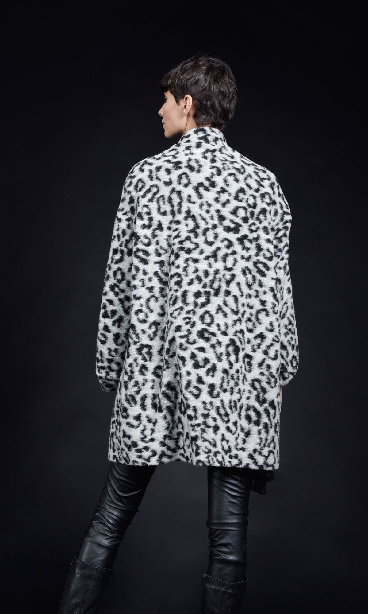 Elegant Straight Wool Coat