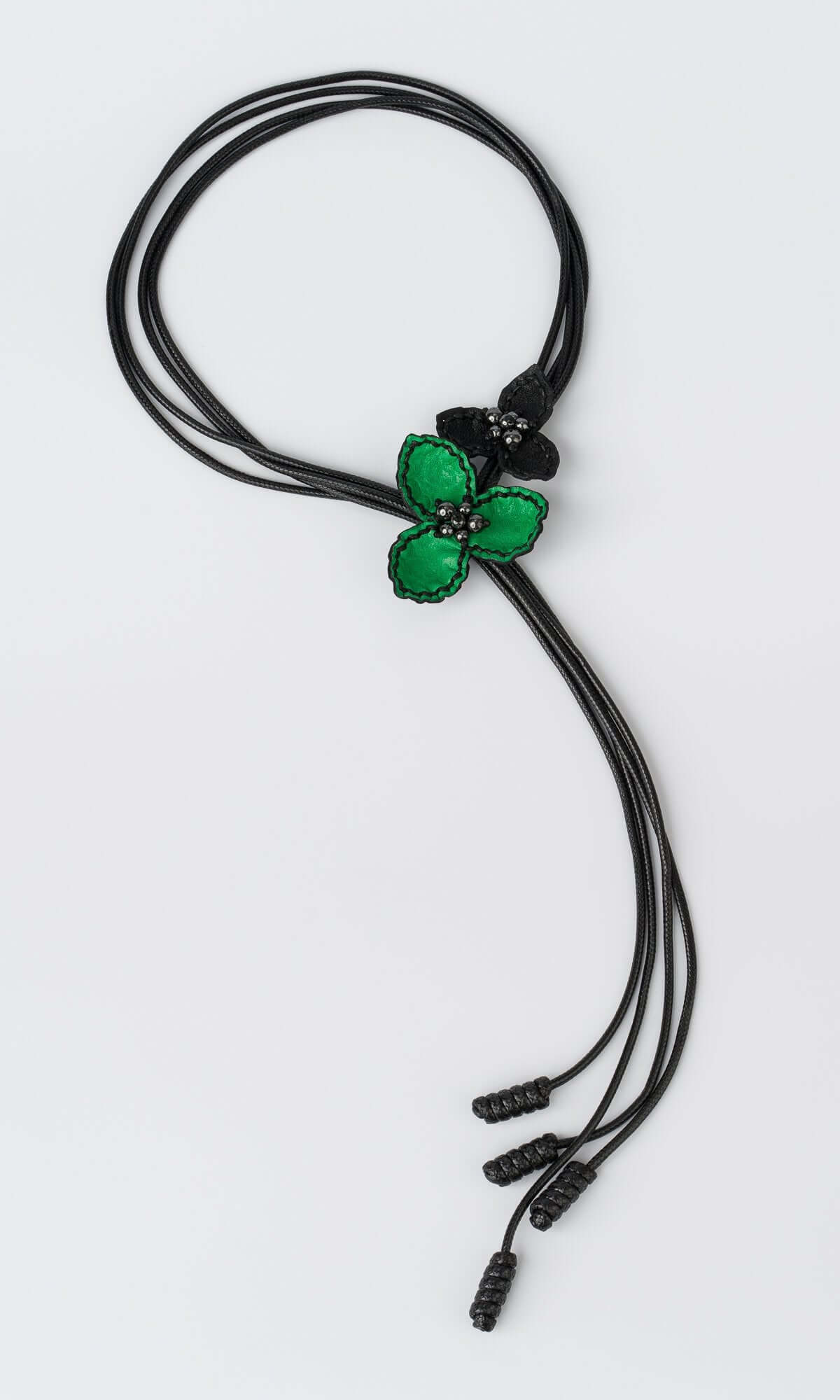 Collier fleur en cuir multicolore
