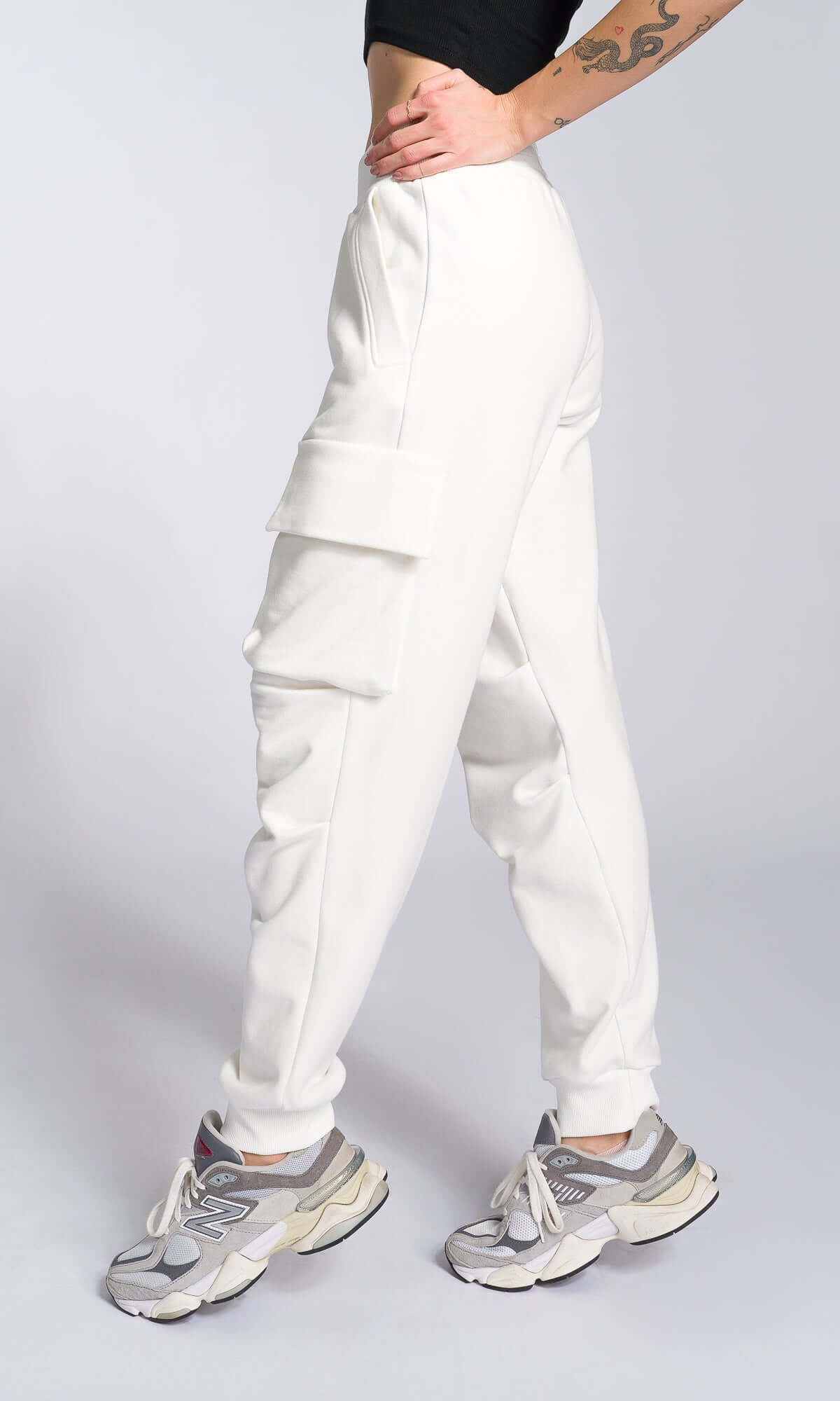 Cuffed Joggers with Gathered Seams - AAKASHA