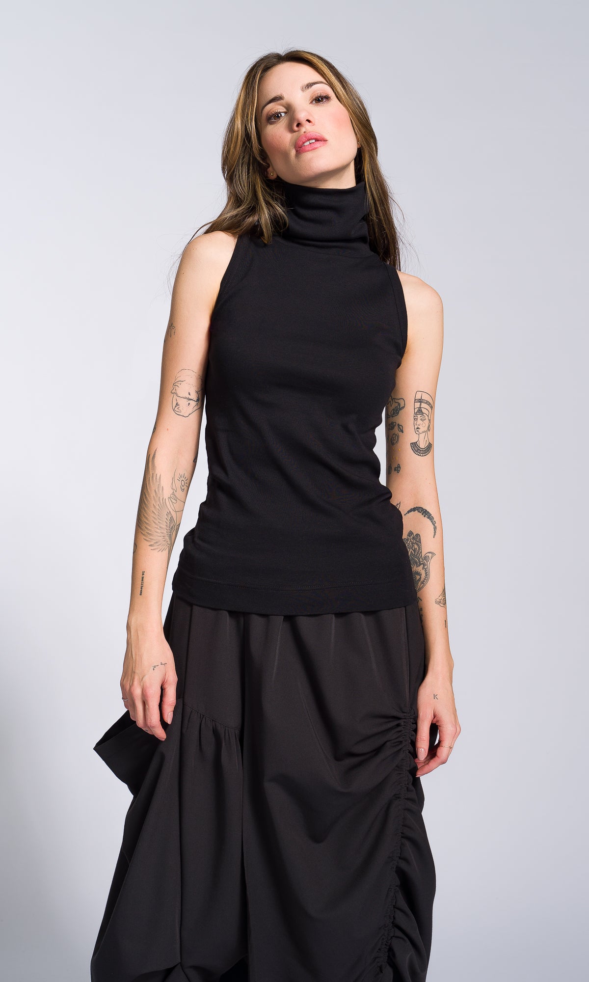 Sleeveless Turtleneck Top - AAKASHA
