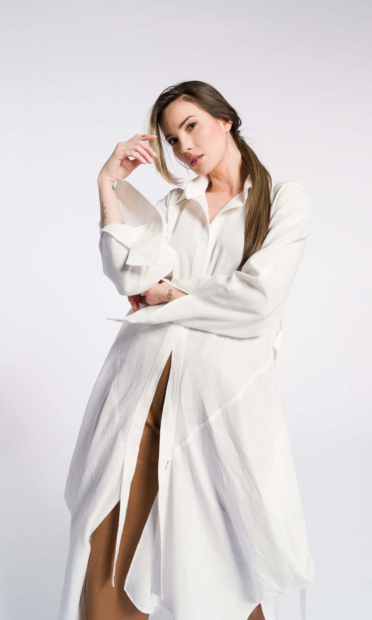 Asymmetrische Maxi-Tunika aus Leinen – nachhaltiges Hemdkleid nach OEKO-TEX