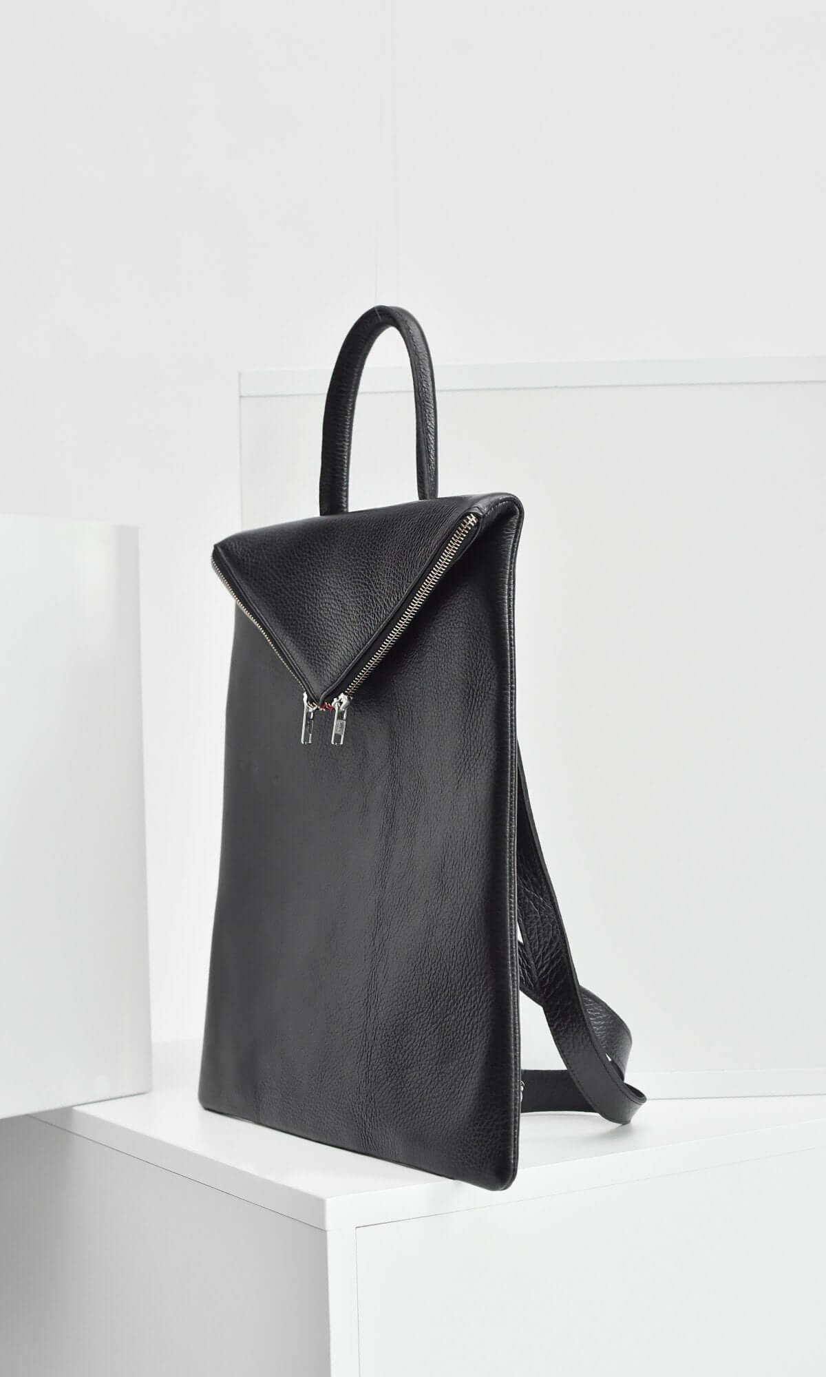 Sac à dos en cuir noir