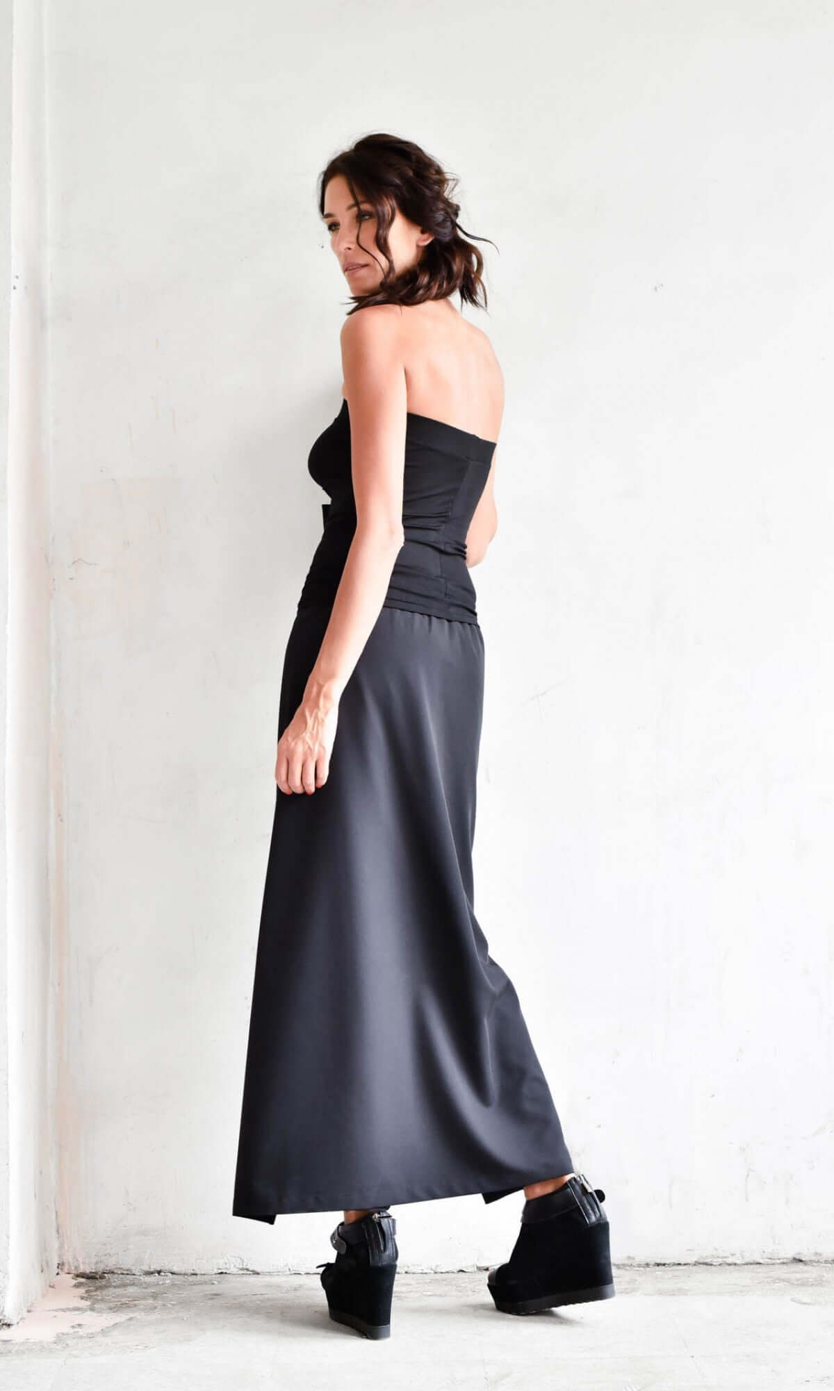Pantalon-cape à devant superposé
