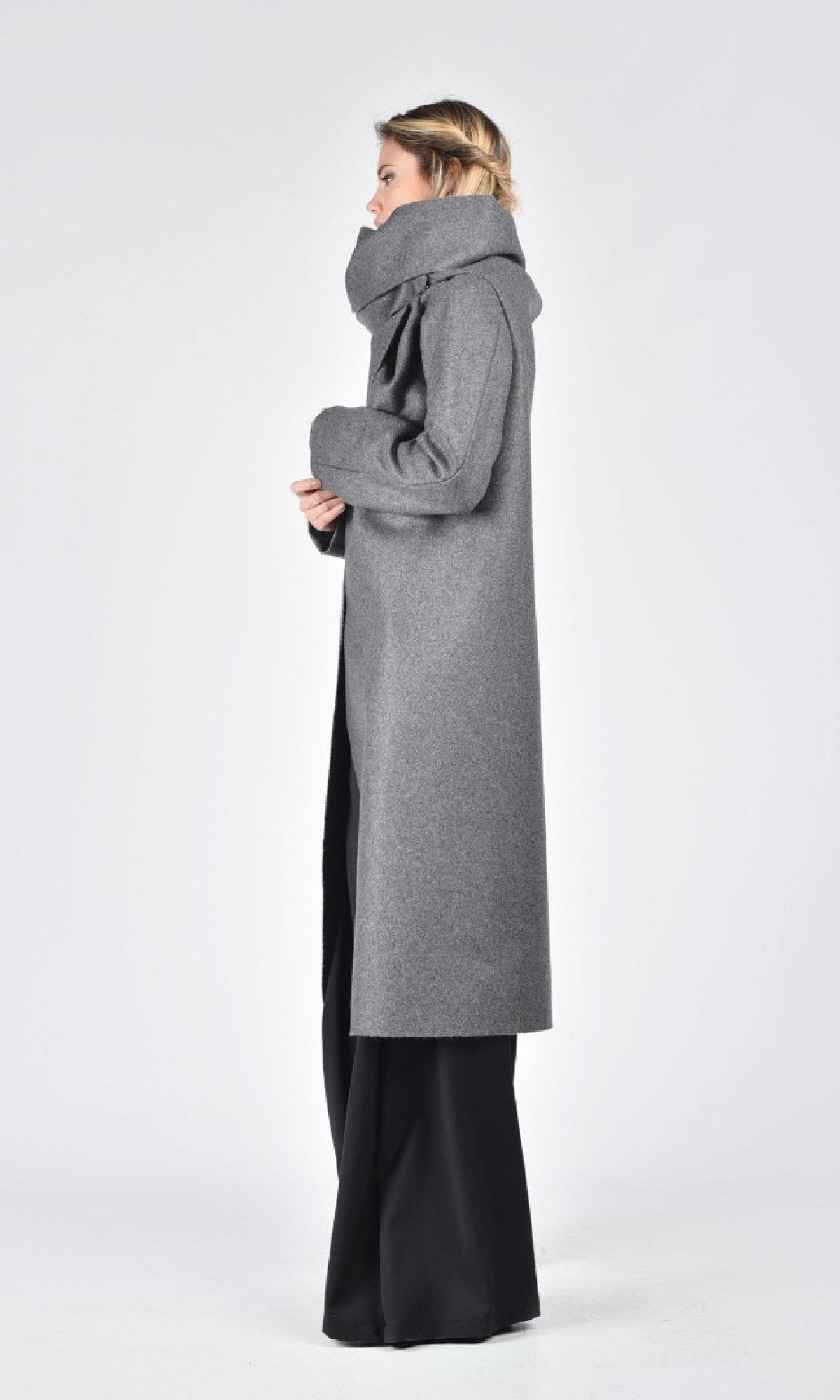 Wool Felt Coat with High Collar - AAKASHA
