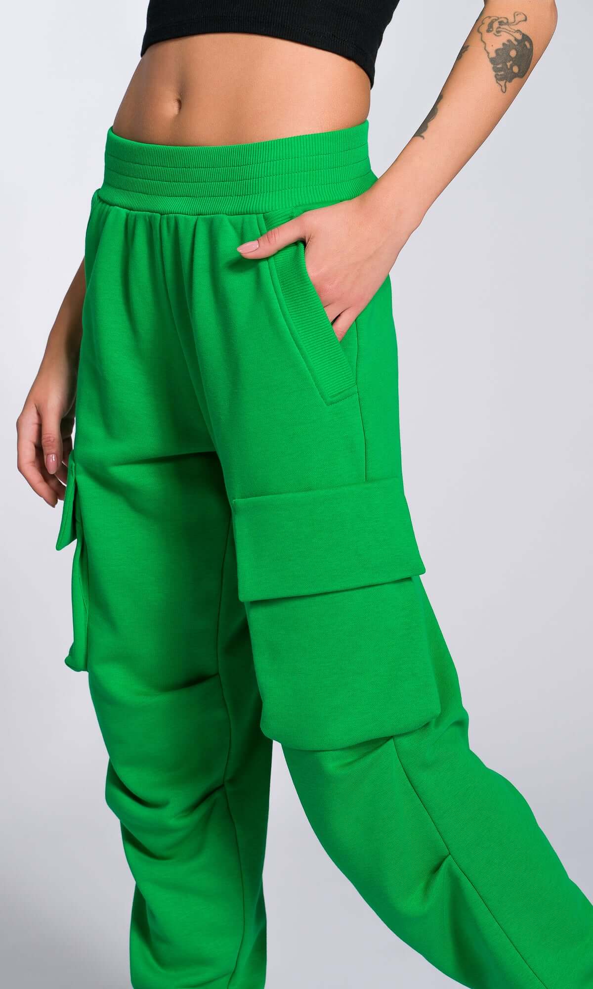 Cuffed Joggers with Gathered Seams - AAKASHA