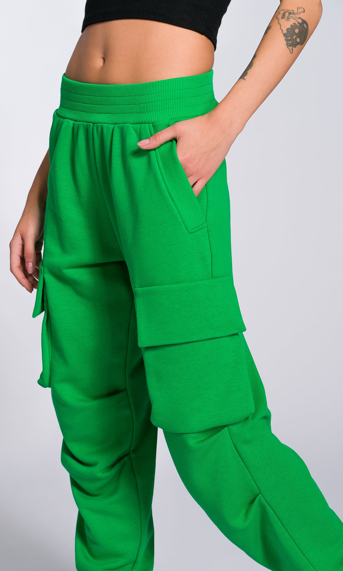 Cuffed Joggers with Gathered Seams - AAKASHA