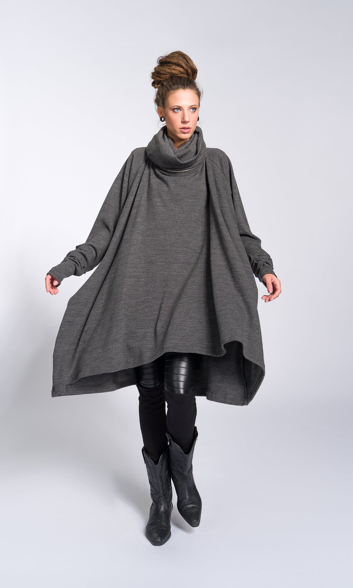 Asymmetric Detachable Collar Knit Tunic - AAKASHA