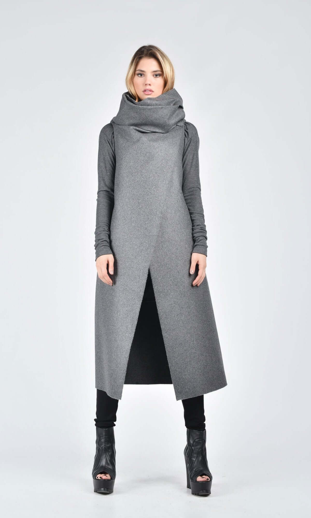 Wool Felt Sleeveless Coat - AAKASHA