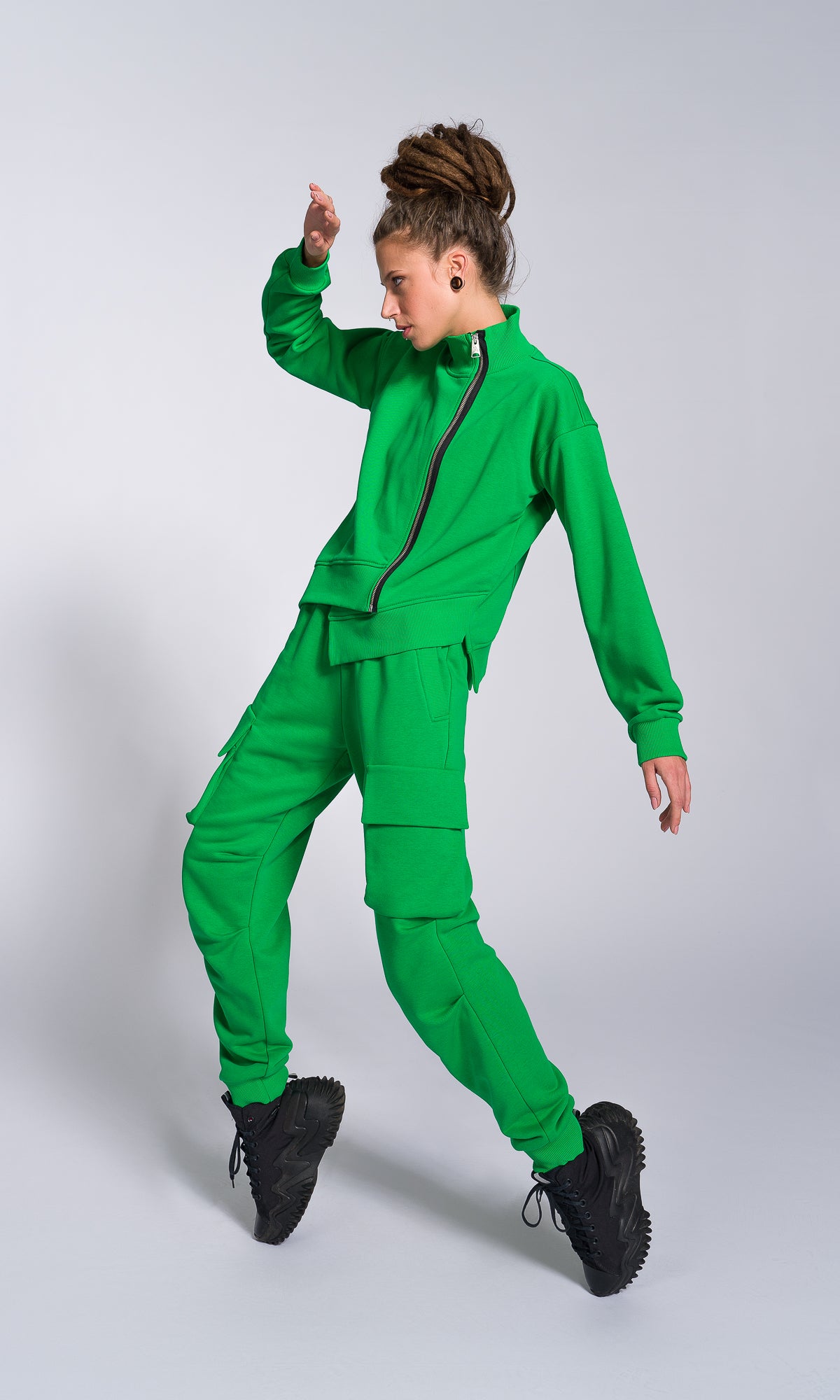 Cuffed Joggers with Gathered Seams - AAKASHA