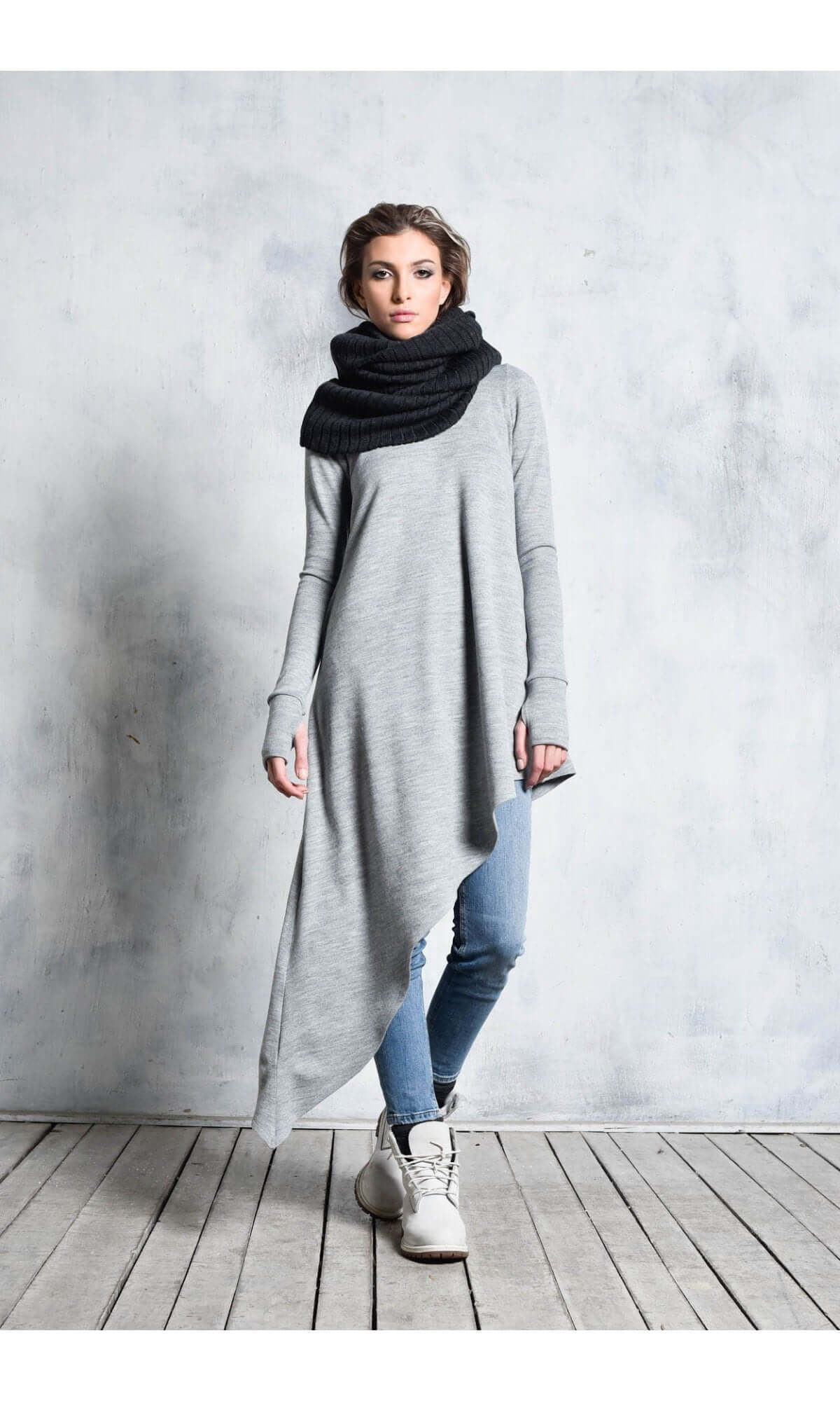 Loose Knitted Tunic with Long Sleeves - AAKASHA