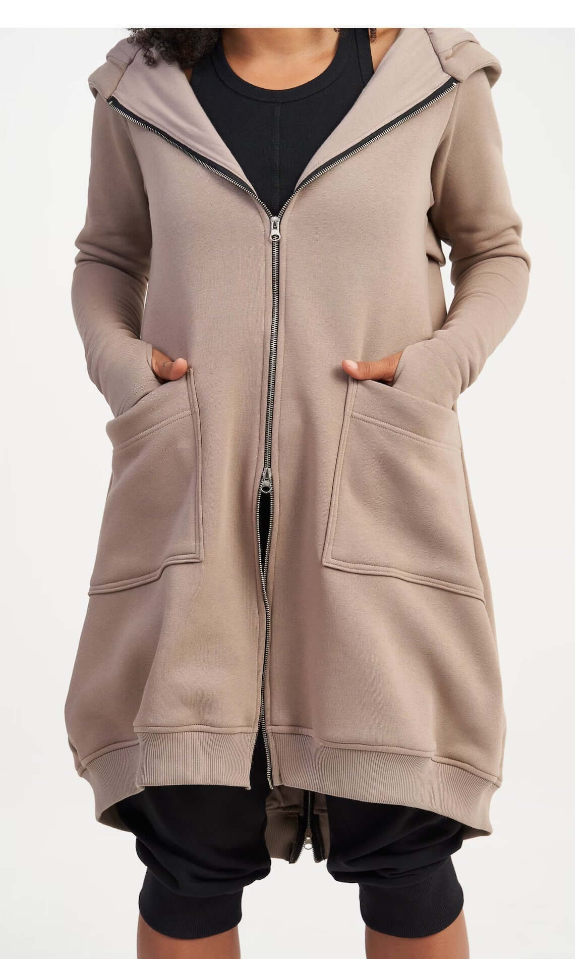 Sweat à capuche long zippé