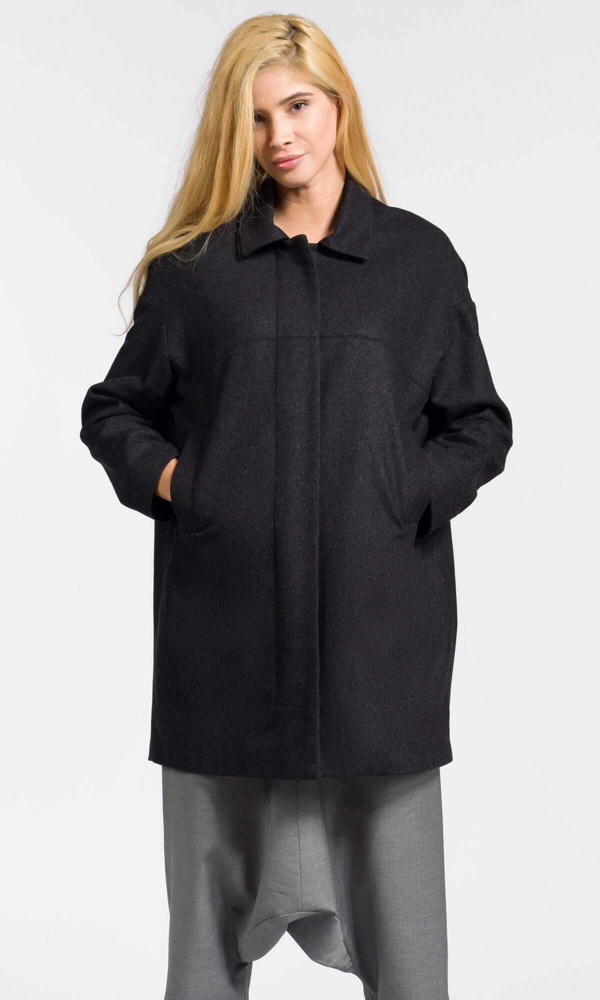Cappotto corto dritto in cashmere