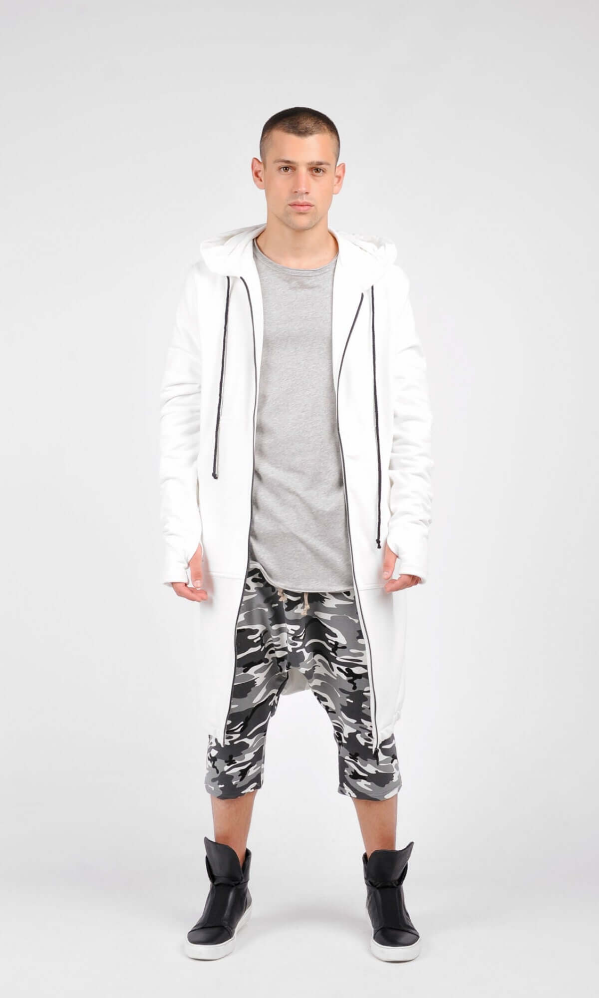 Manteau hoodie long zippé
