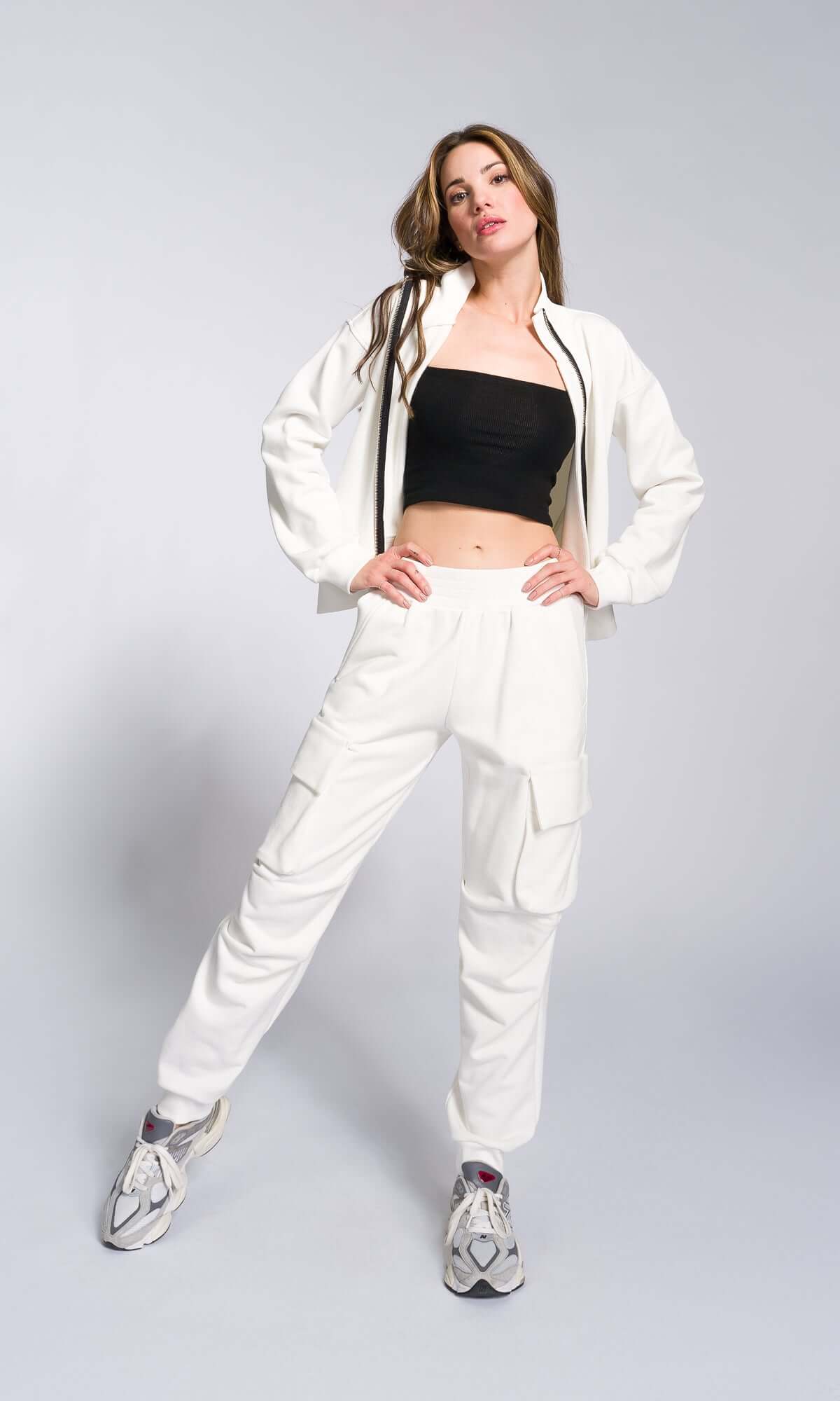 Cuffed Joggers with Gathered Seams - AAKASHA