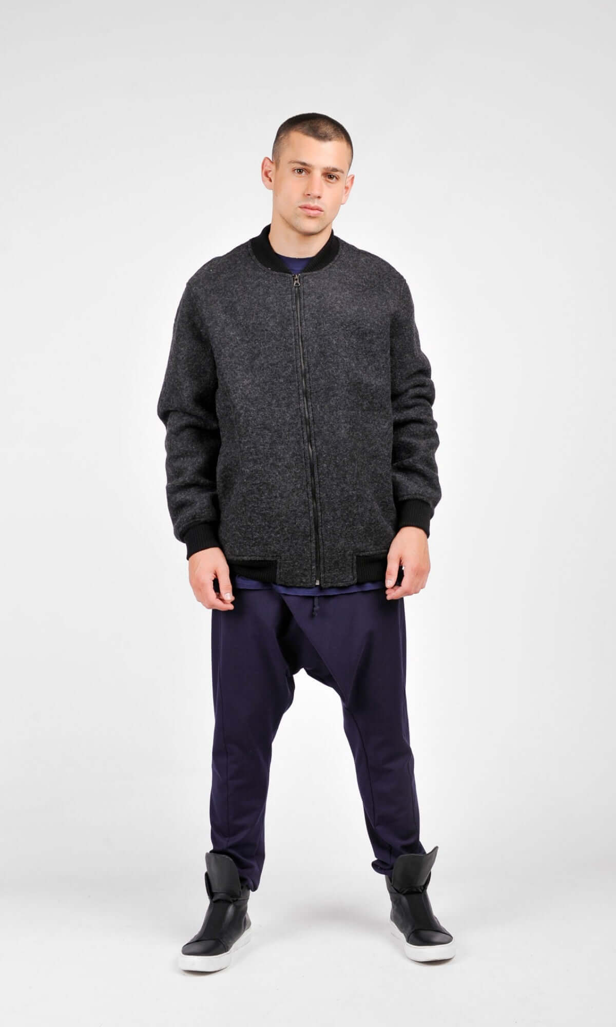 Manteau gris foncé