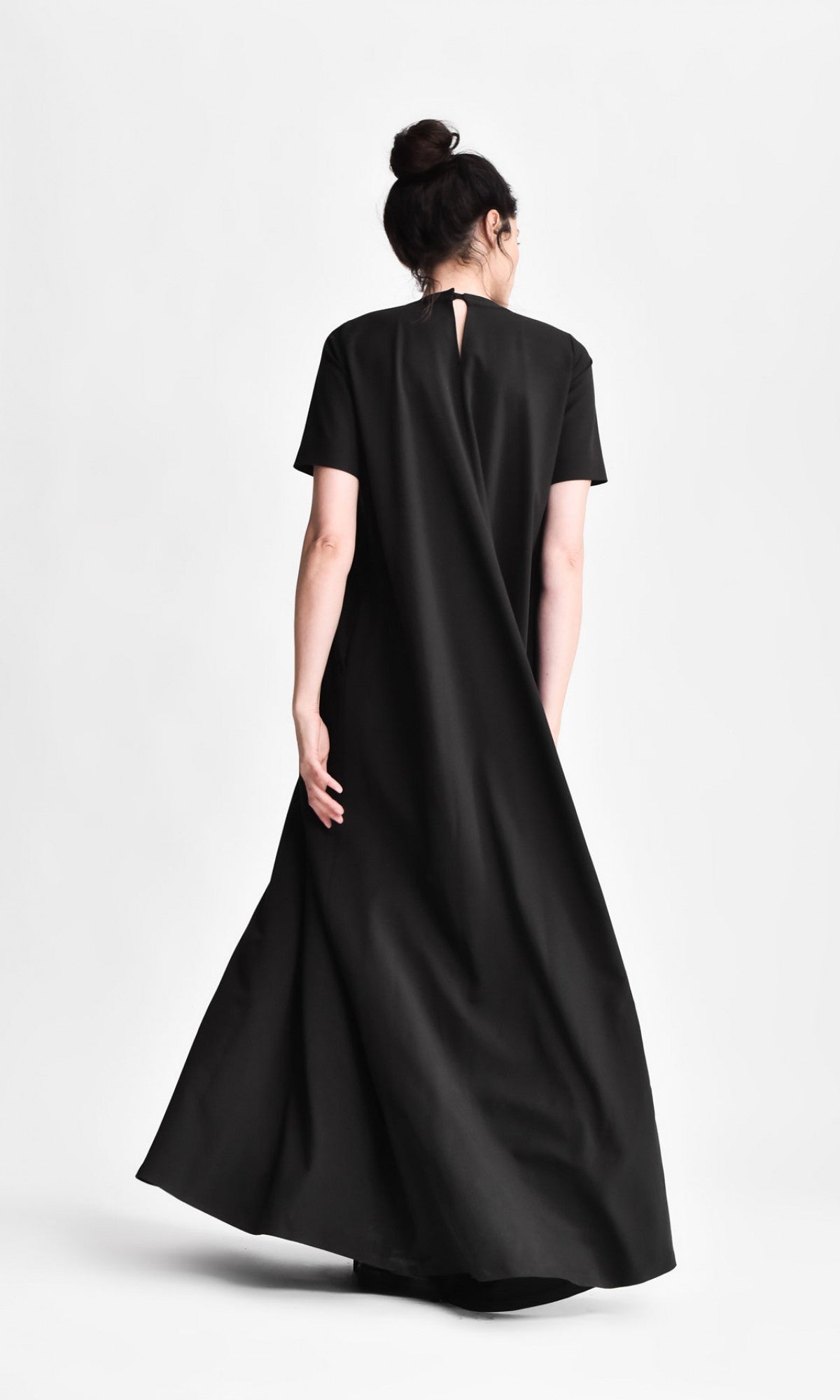 Short Sleeved Maxi Dress - AAKASHA