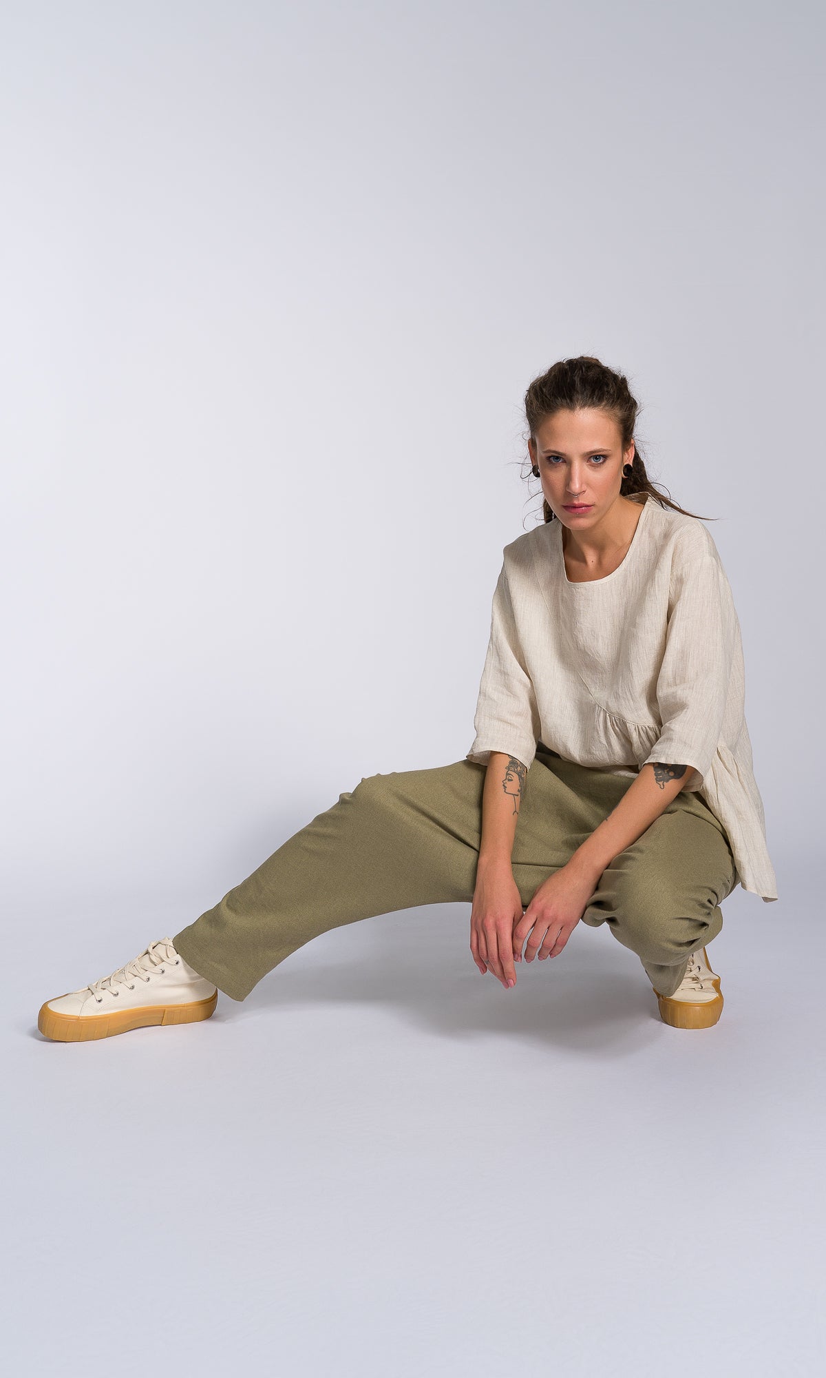 Linen Blouse with Front Gathering - AAKASHA