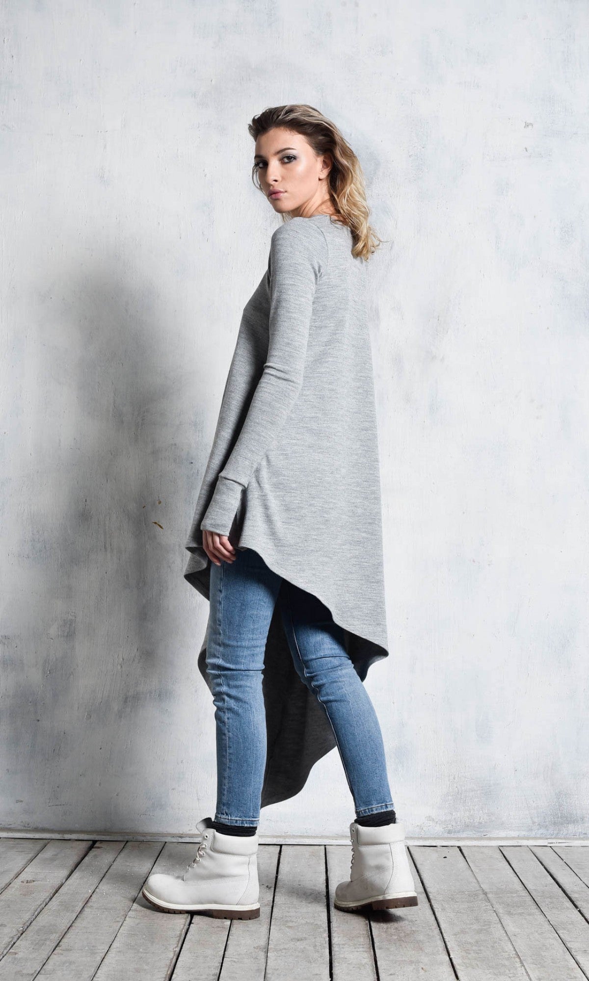 Loose Knitted Tunic with Long Sleeves - AAKASHA
