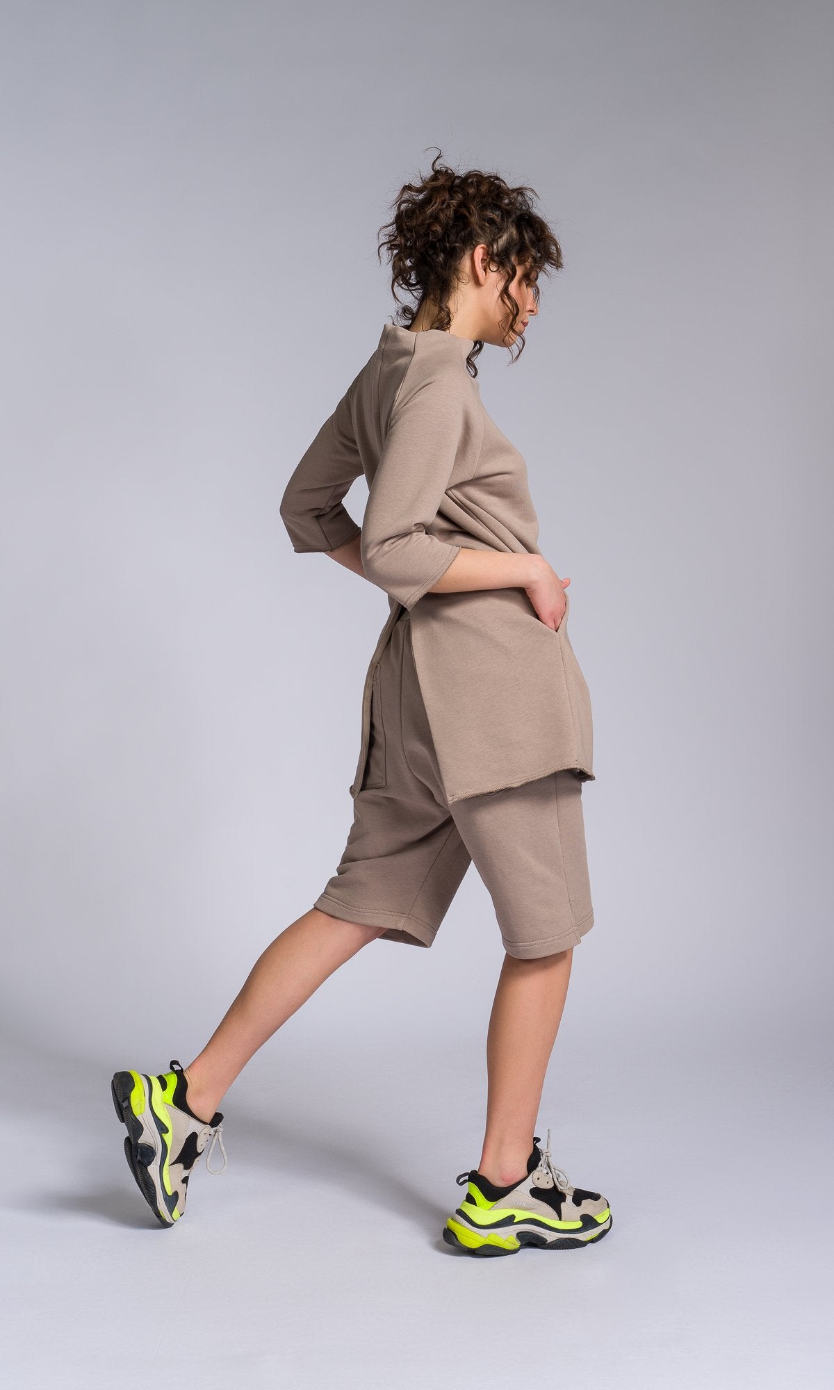 Straight Tunic Sweatshirt with Zipper Slits - AAKASHA