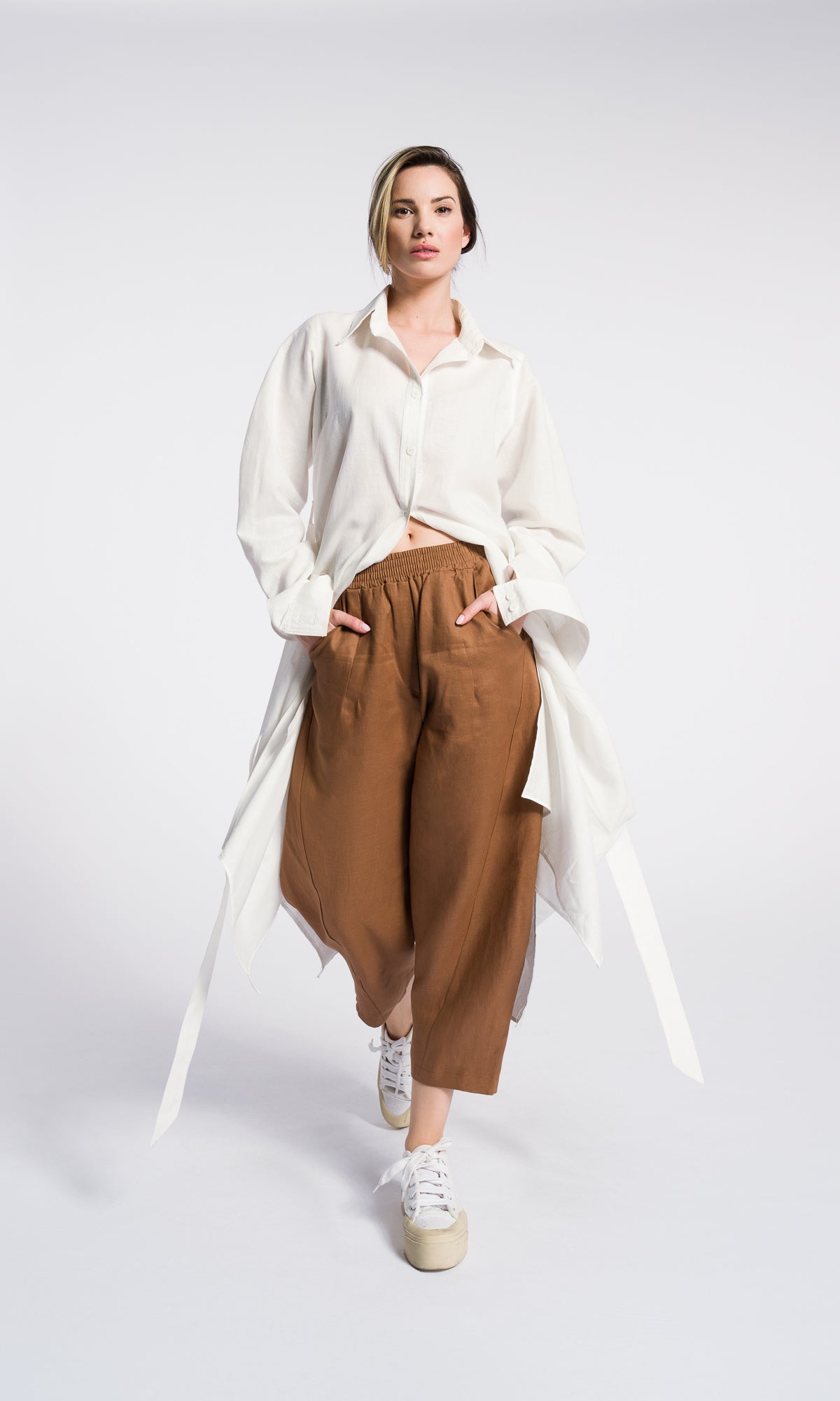 Curved Leg Linen Pants