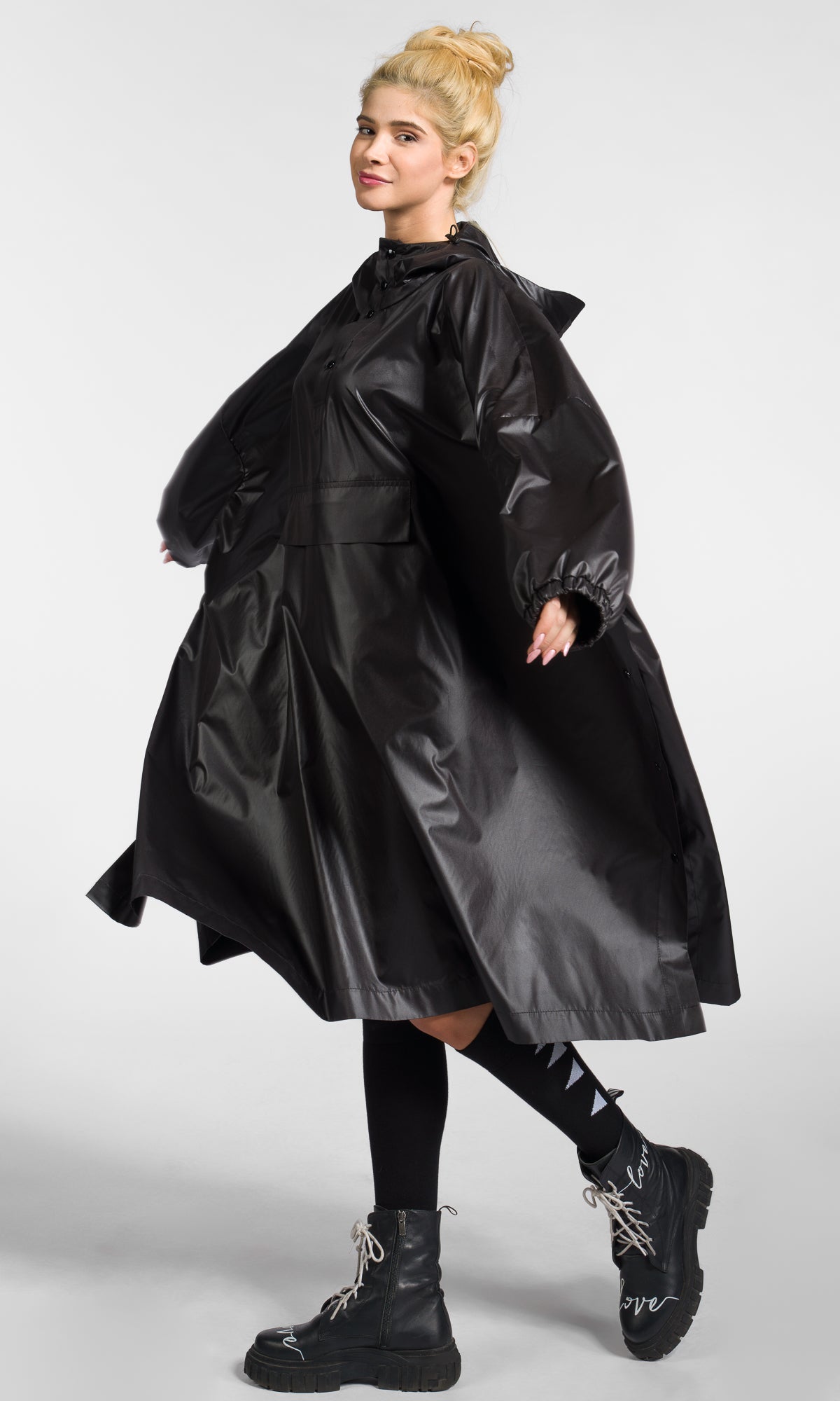 One Size Maxi Raincoat - AAKASHA