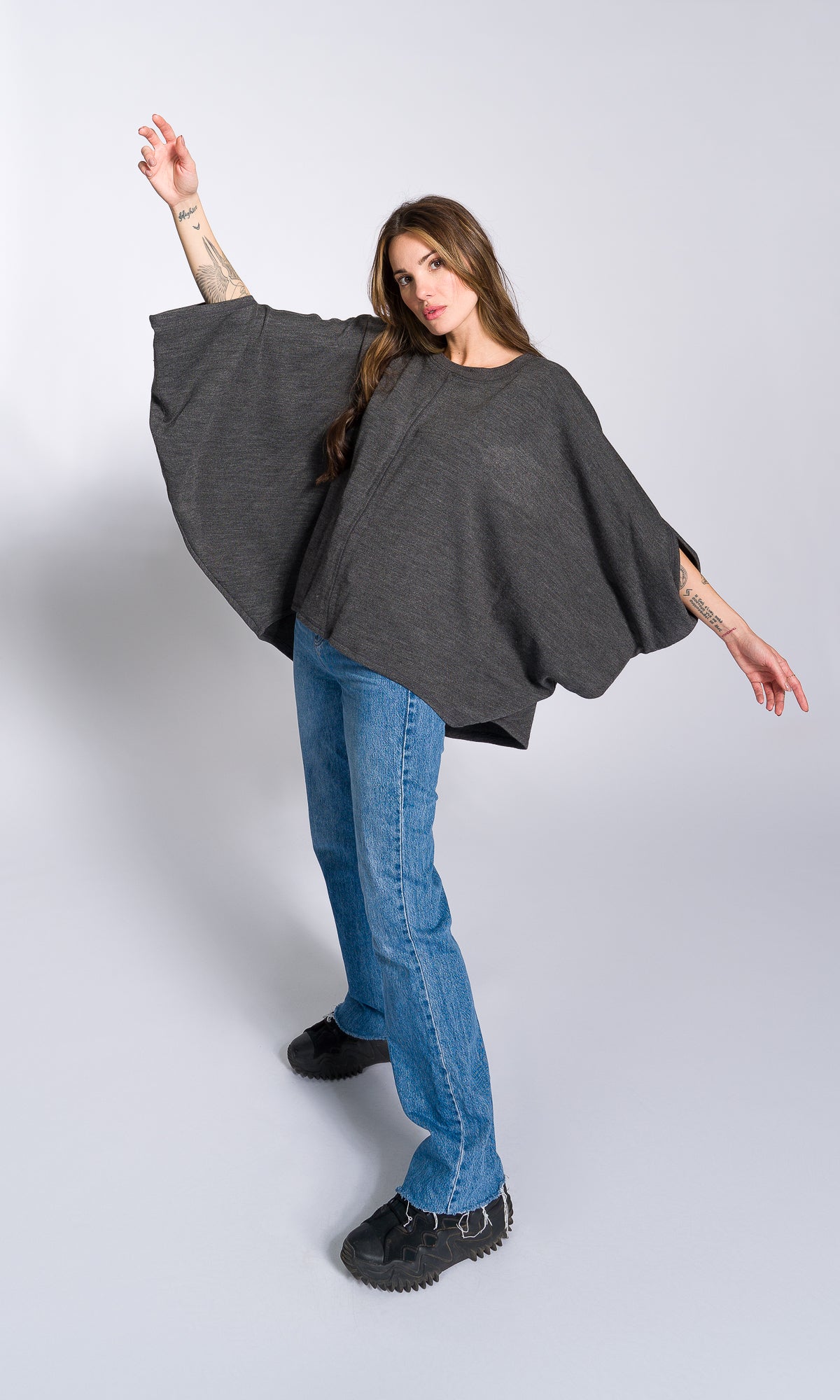 Batwing Sleeves Knit Blouse - AAKASHA