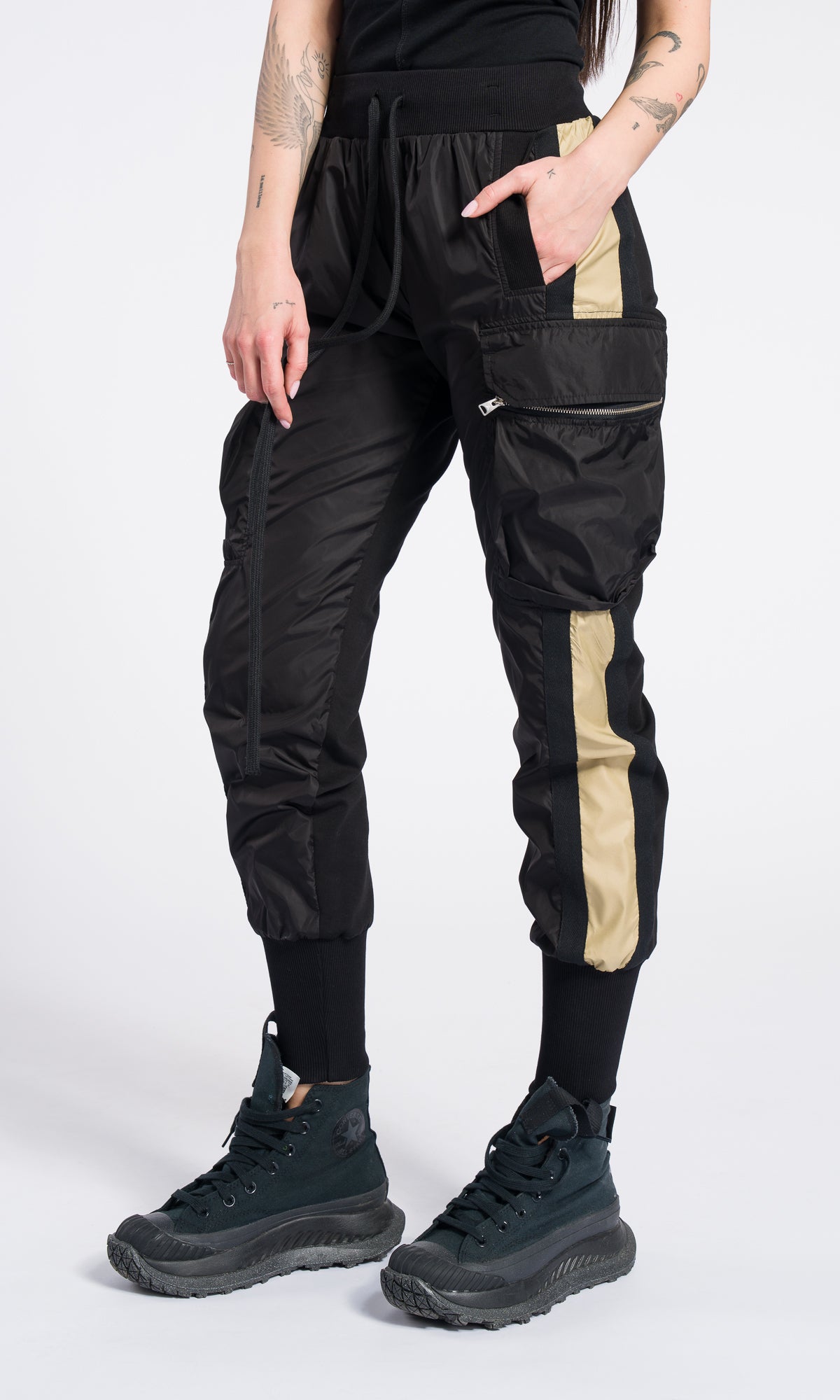 Urban Utility Cargo Joggers – Black