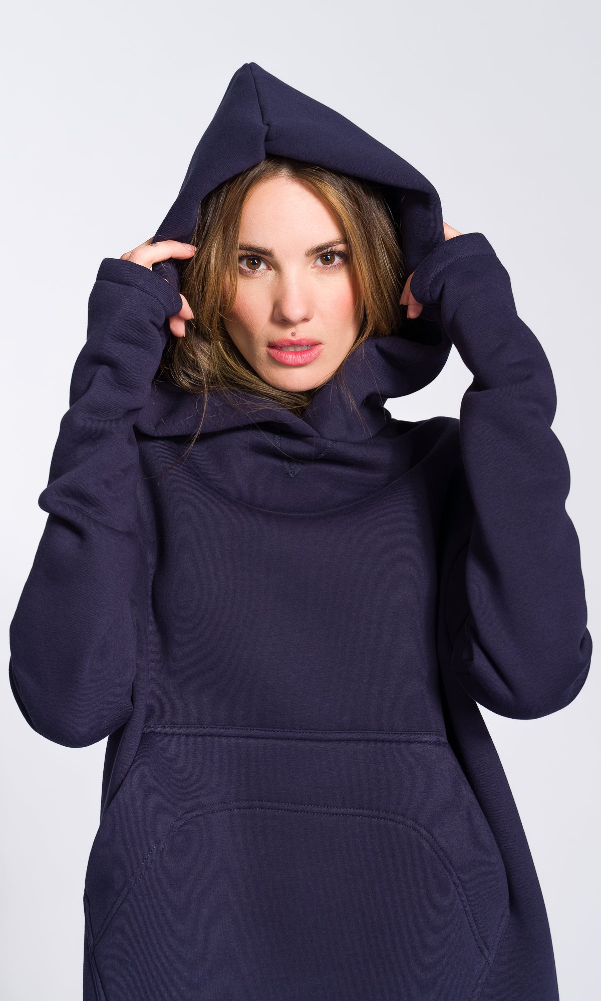 Asymmetric Maxi Hoodie AAKASHA Asymmetric Maxi Hoodie AAKASHA