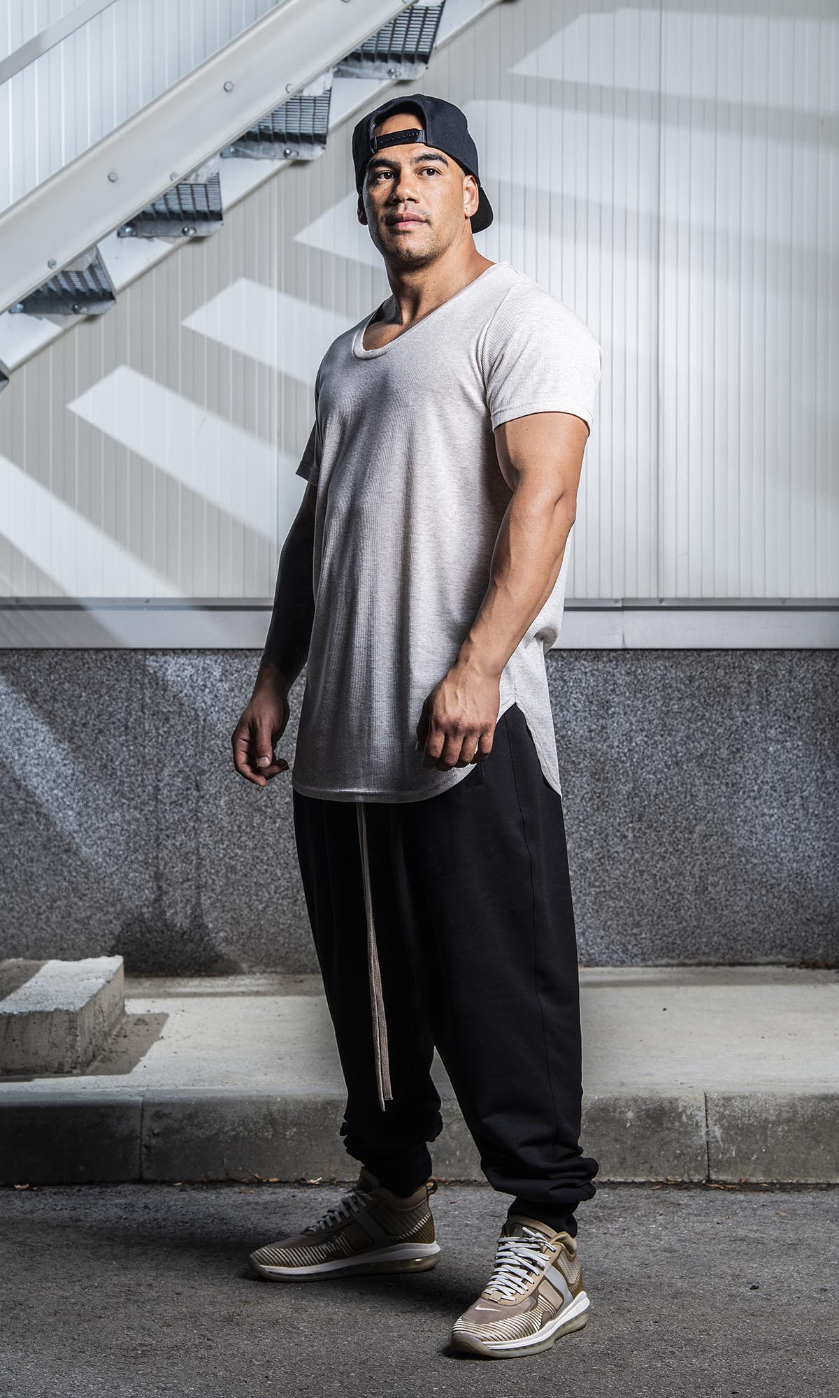 Loose Fit Sweatpants with Back Pocket - AAKASHA