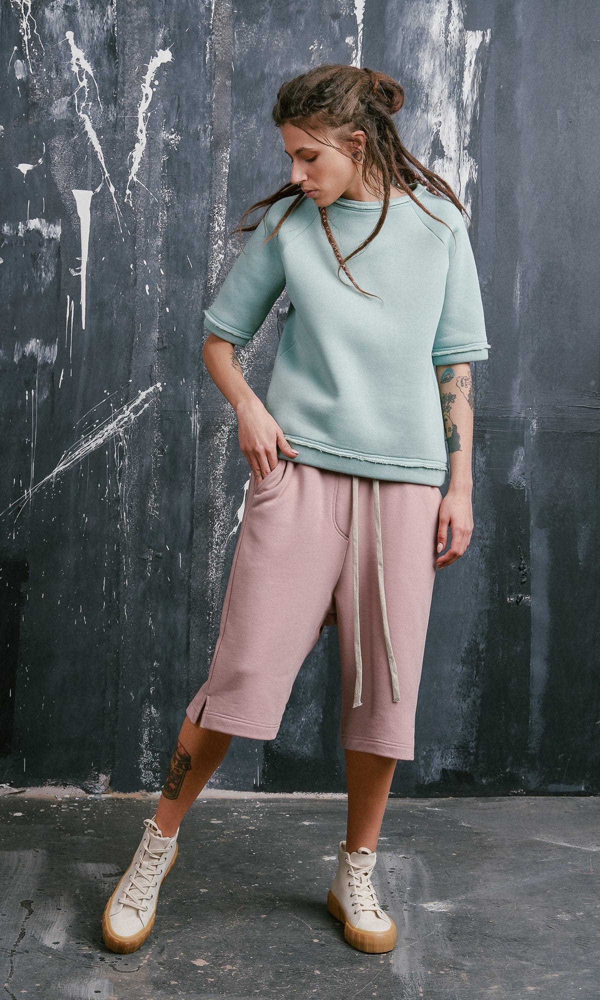 Mid Sleeve Warm Sweatshirt - AAKASHA