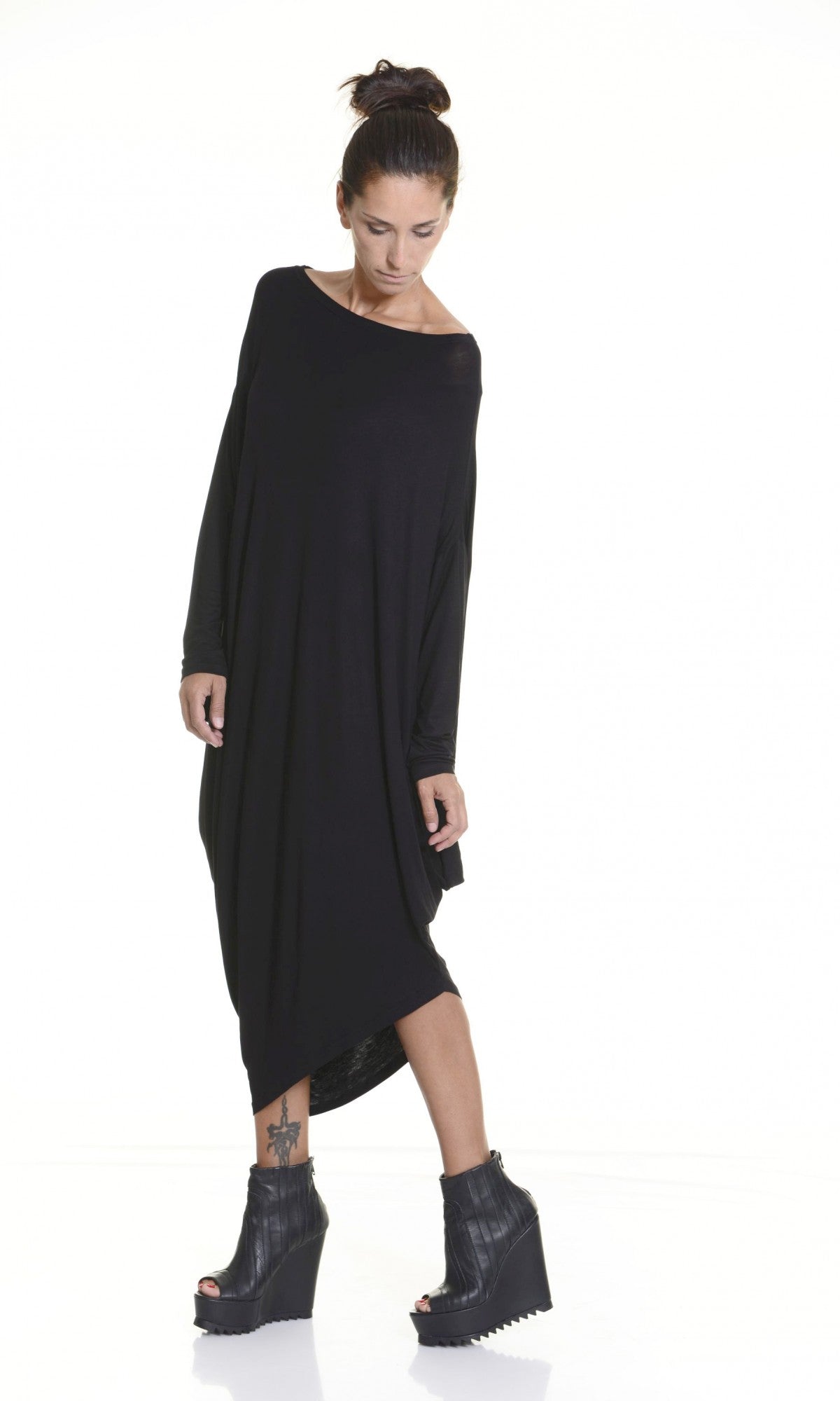 Asymmetric Long Sleeves Tunic Dress - AAKASHA