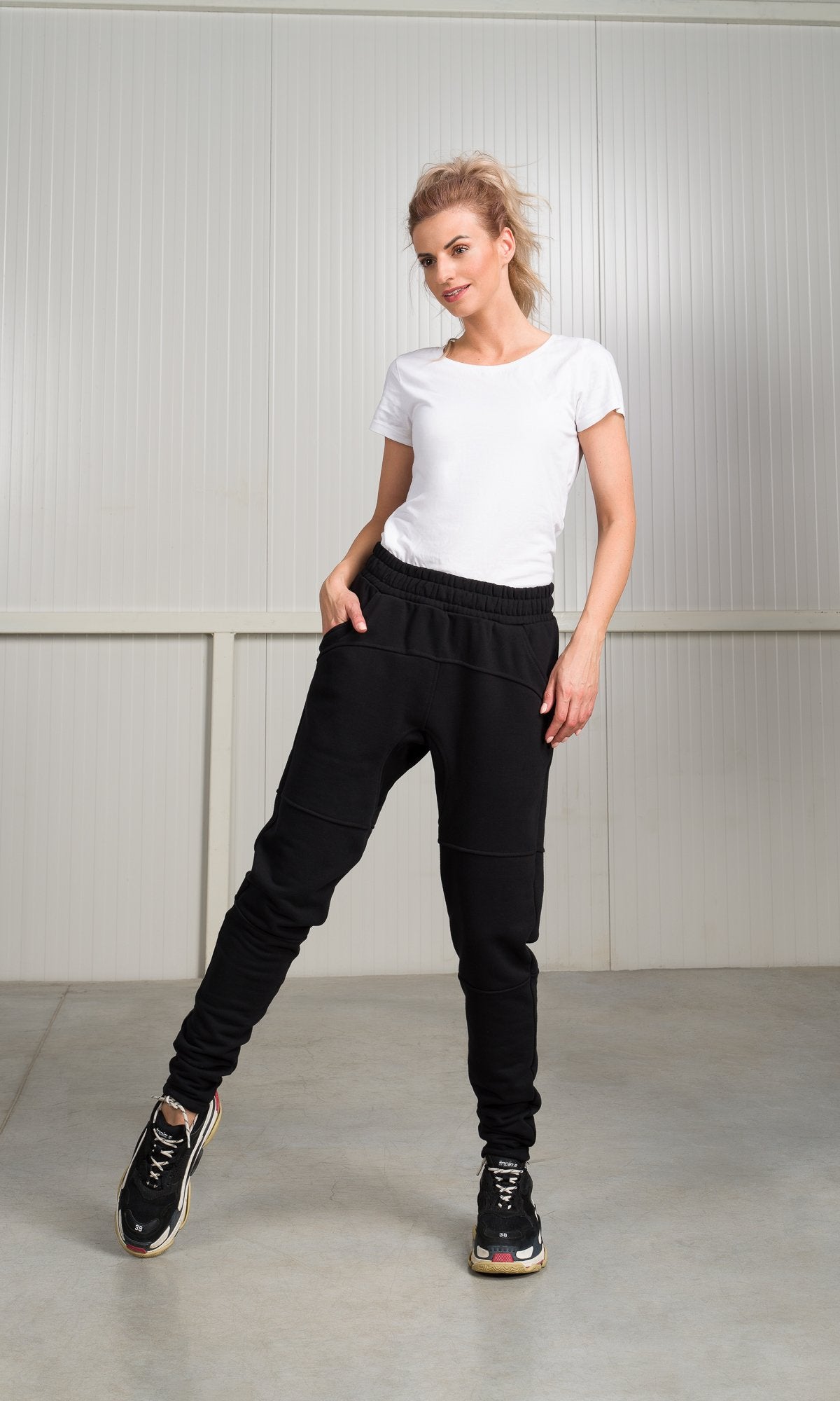 Seam Details Jogger Pants - AAKASHA