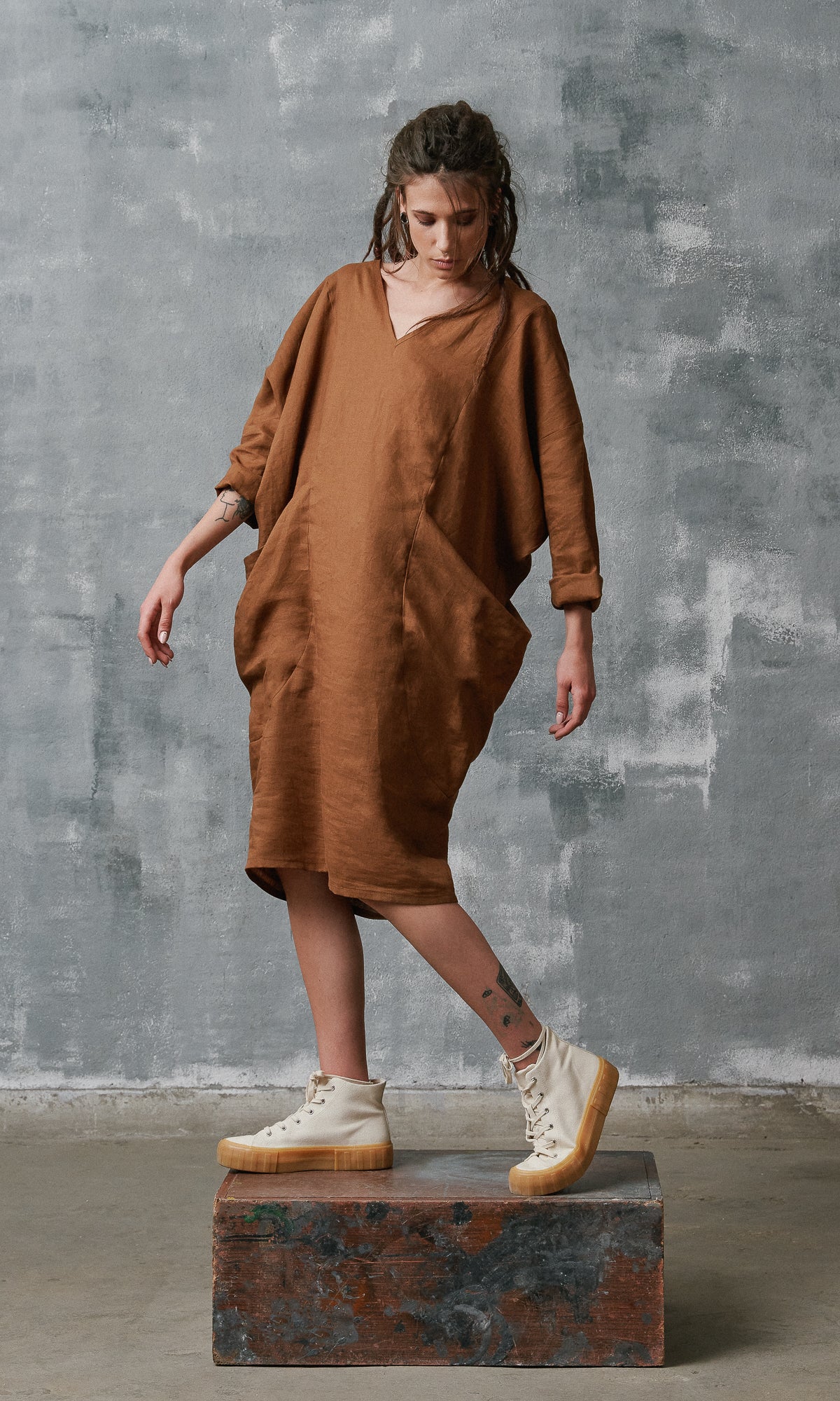 Midi Linen Dress with Large Pockets - AAKASHA