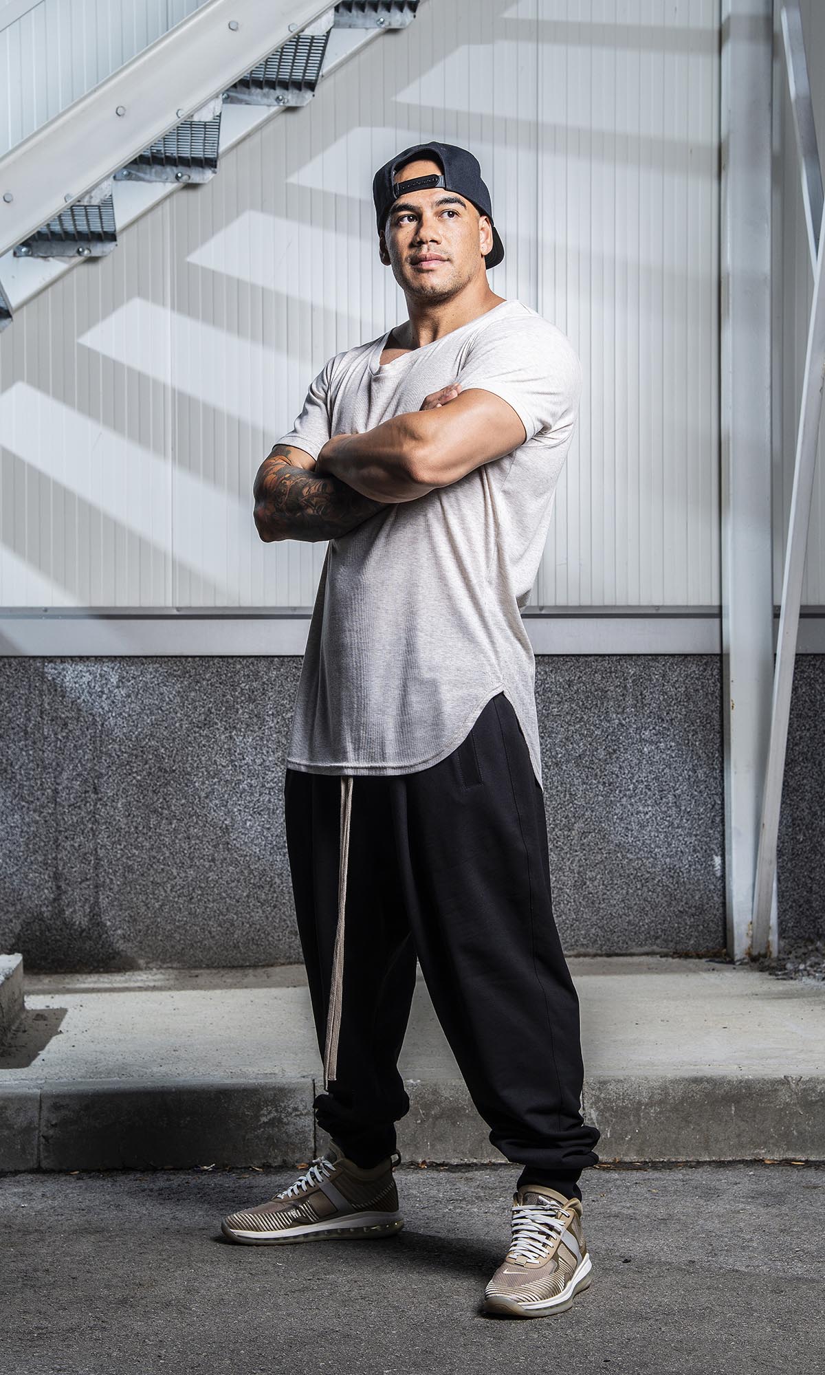 Loose Fit Sweatpants with Back Pocket