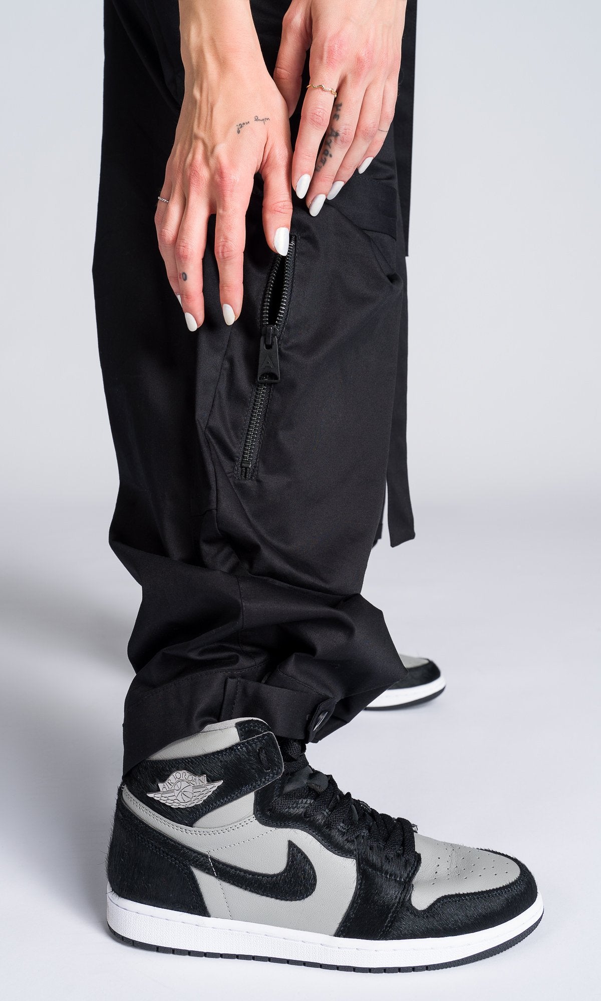 Wide Leg Cargo Pants - AAKASHA