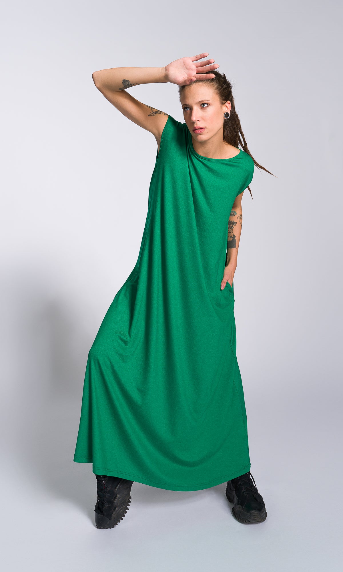 Casual Sleeveless Midi Dress - AAKASHA